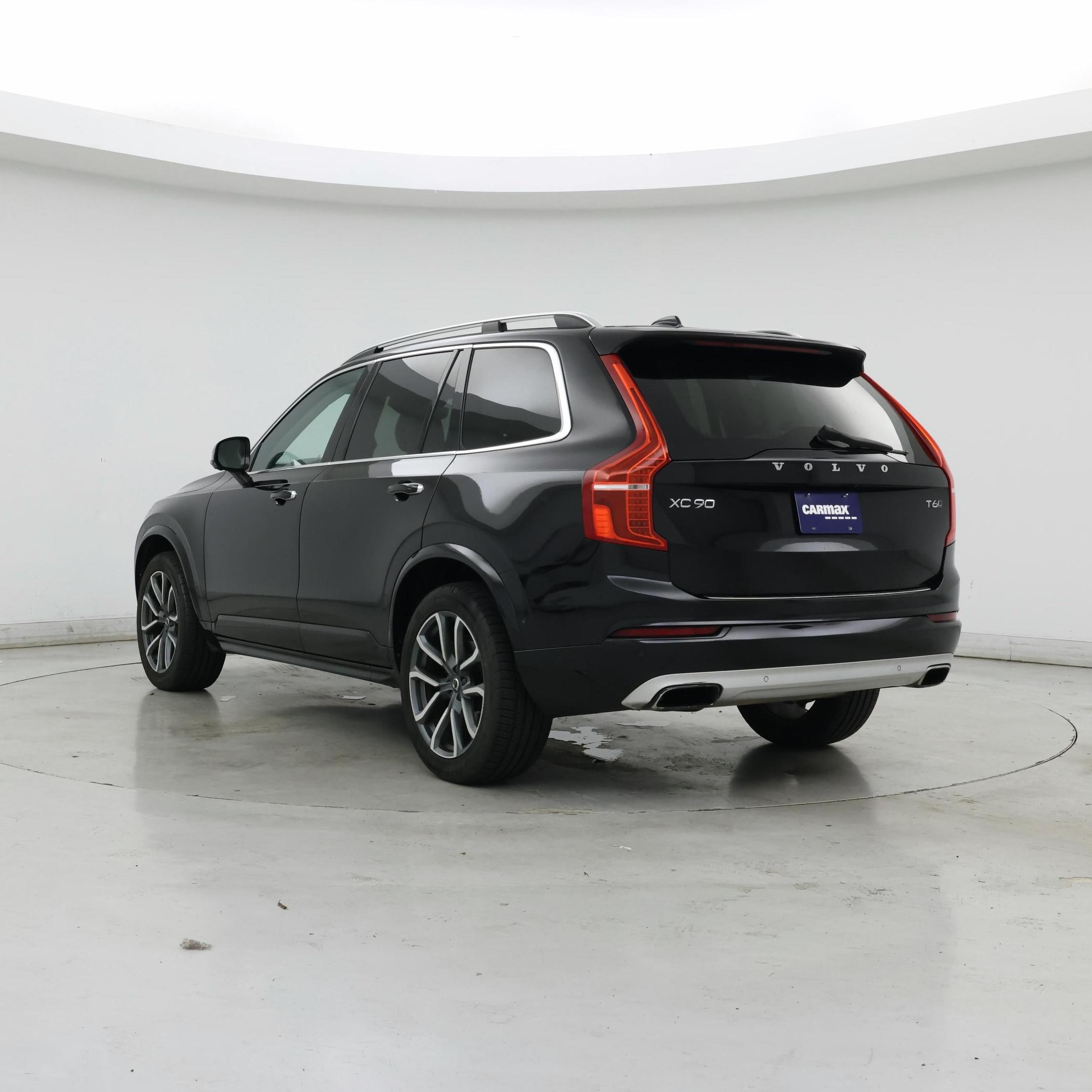 Thumbnail: 2018 Volvo XC90 - 2