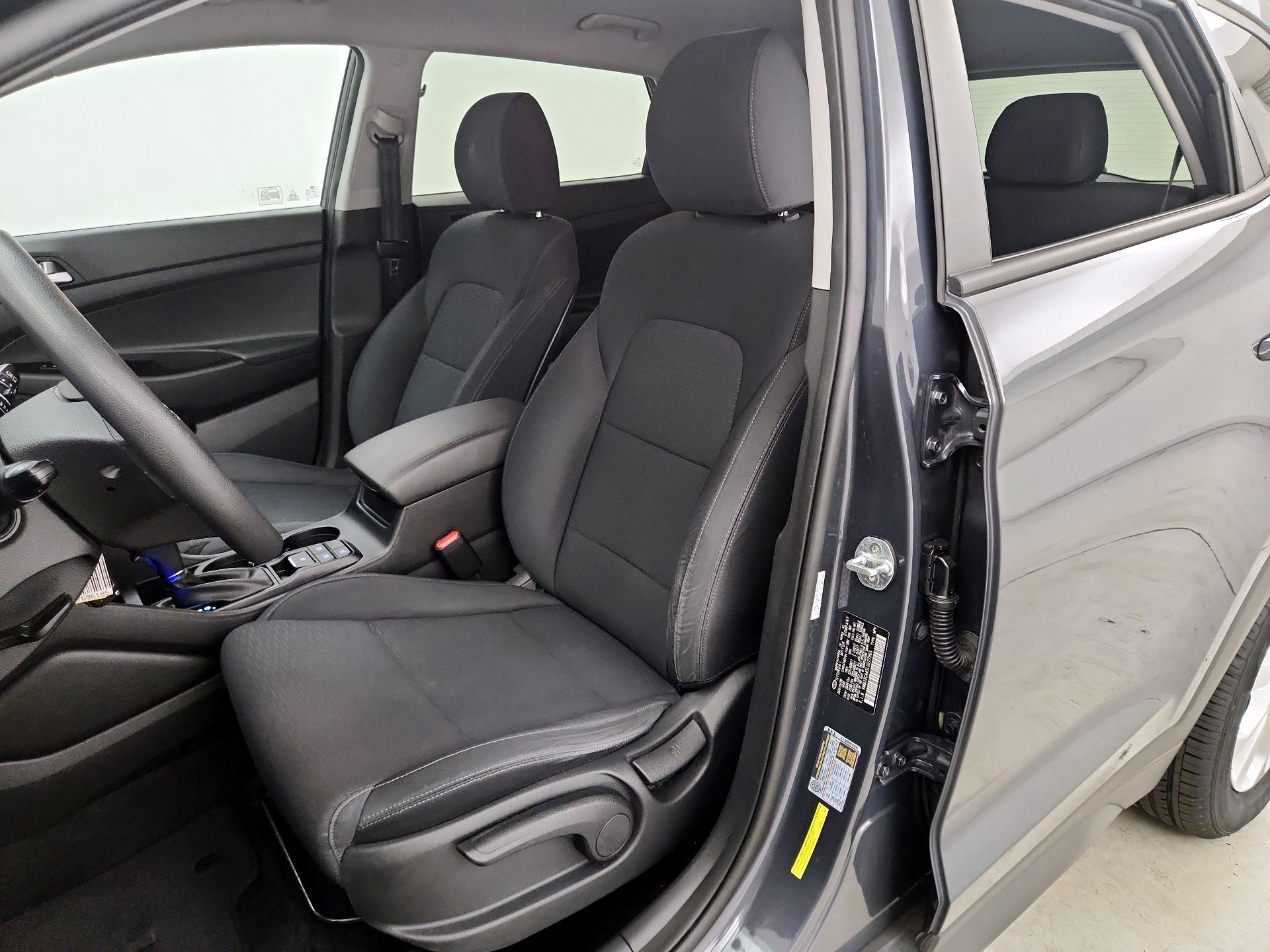 Thumbnail: 2020 Hyundai Tucson - 9