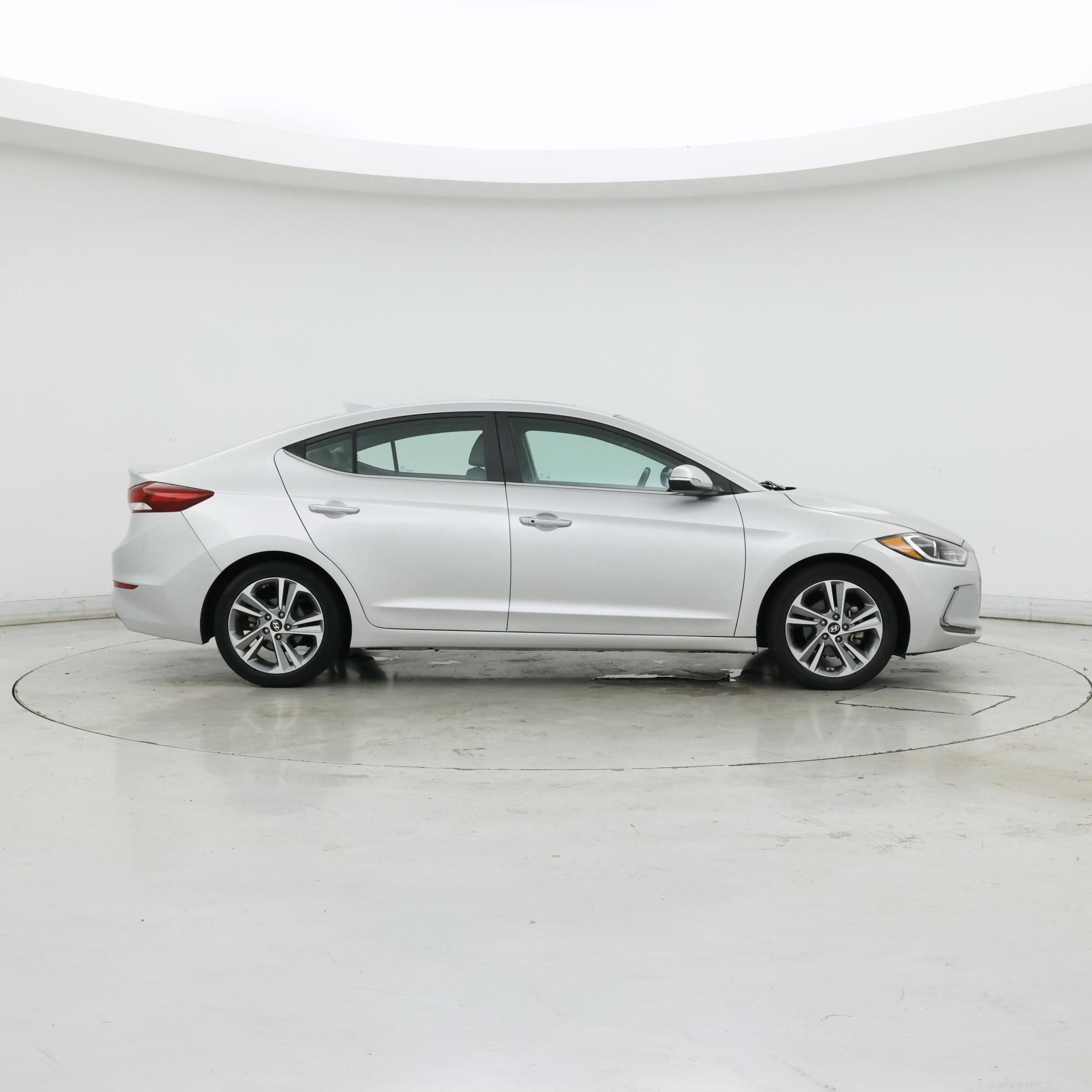 Thumbnail: 2017 Hyundai Elantra - 7