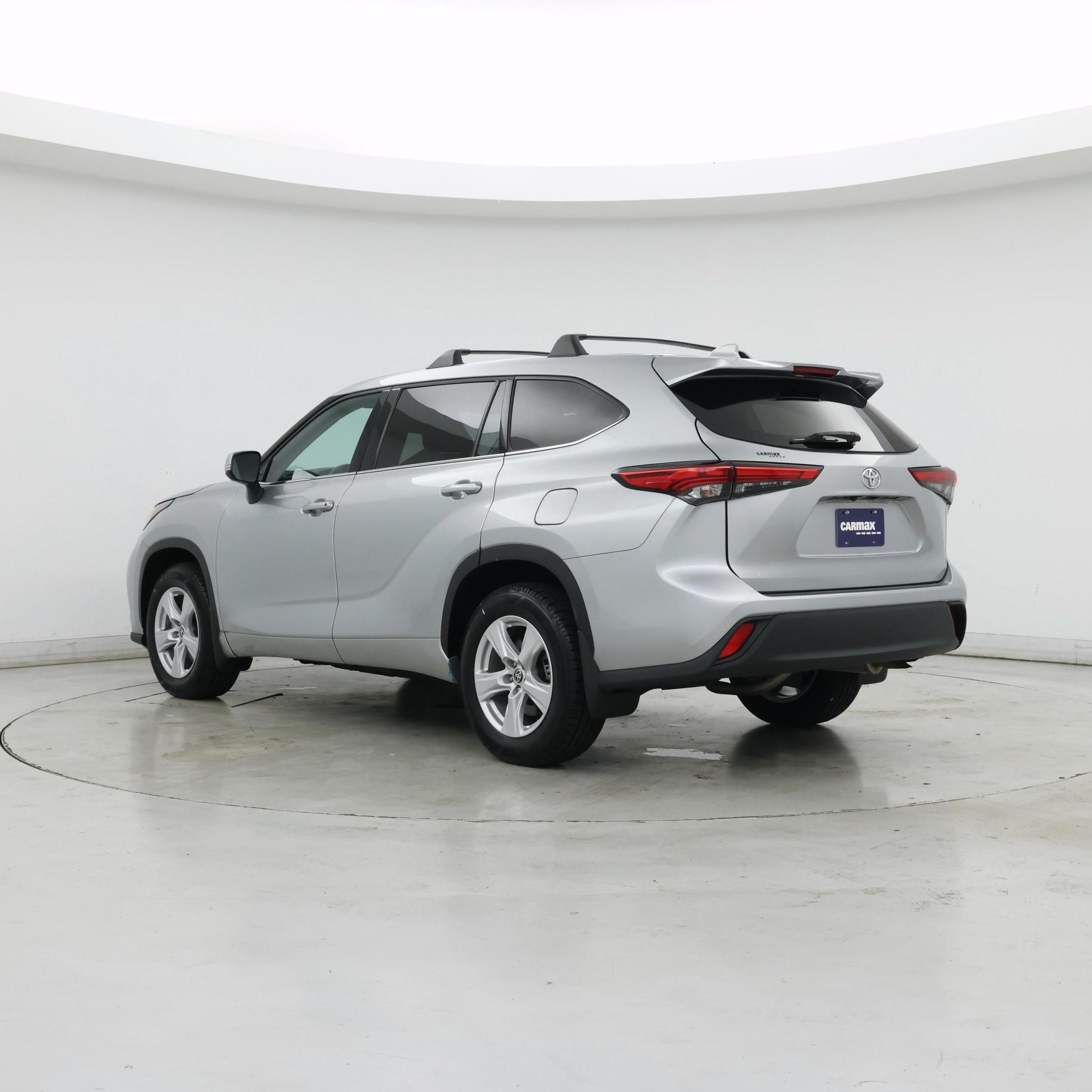 Thumbnail: 2020 Toyota Highlander - 2