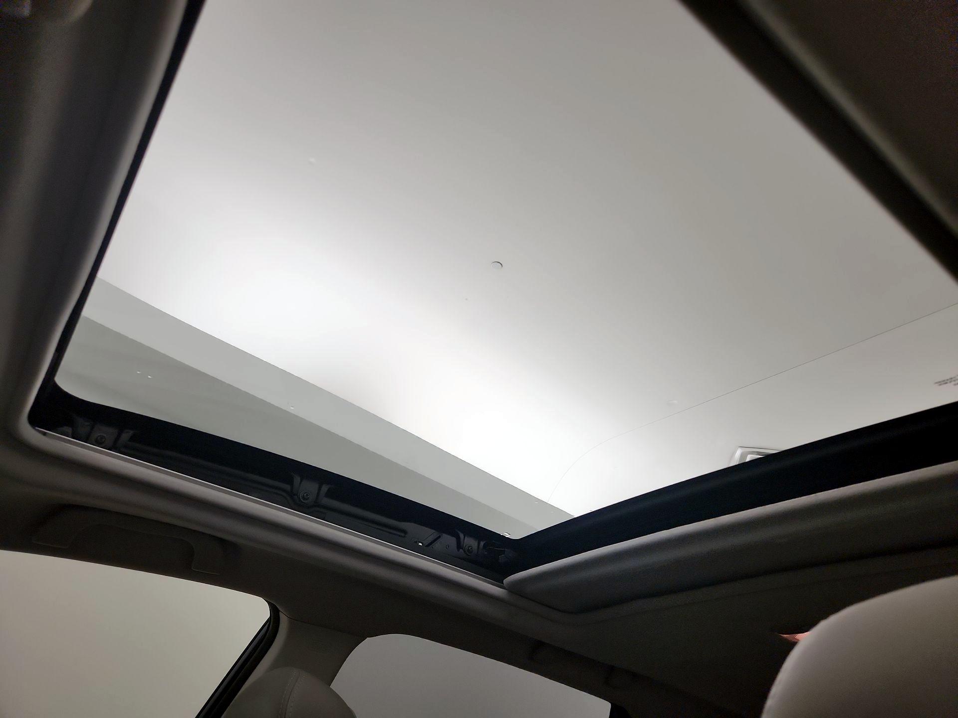 Thumbnail: 2014 Subaru Forester - 19
