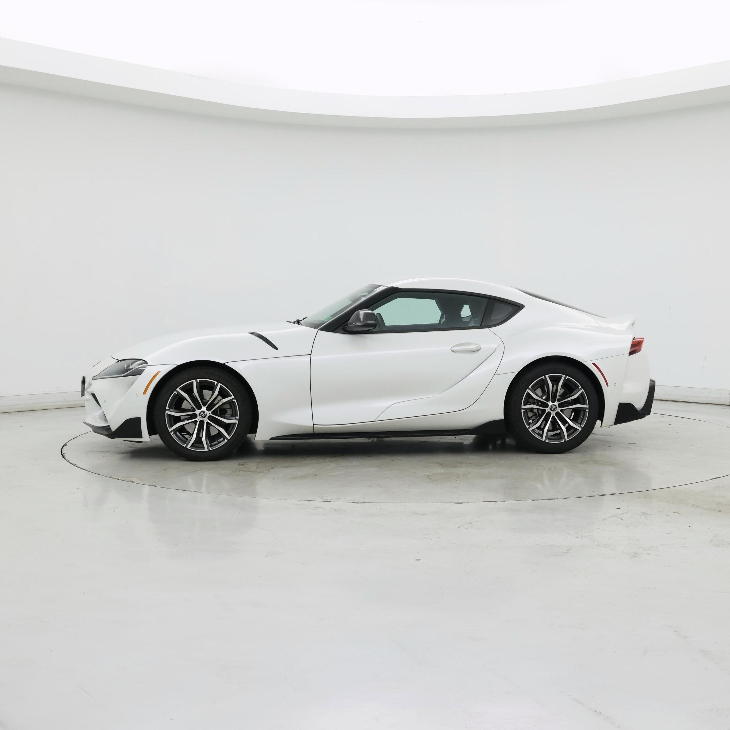 Thumbnail: 2021 Toyota Supra - 3