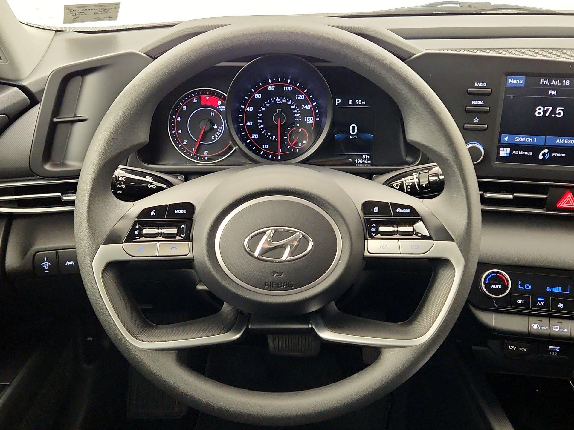 Thumbnail: 2023 Hyundai Elantra - 10