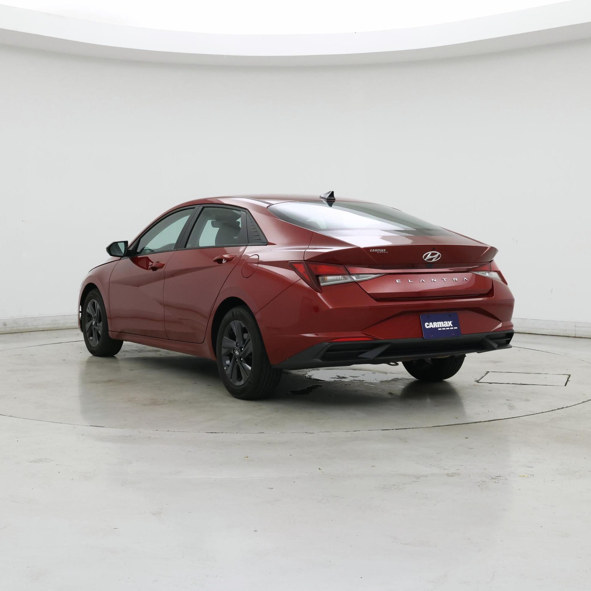 Thumbnail: 2023 Hyundai Elantra - 2