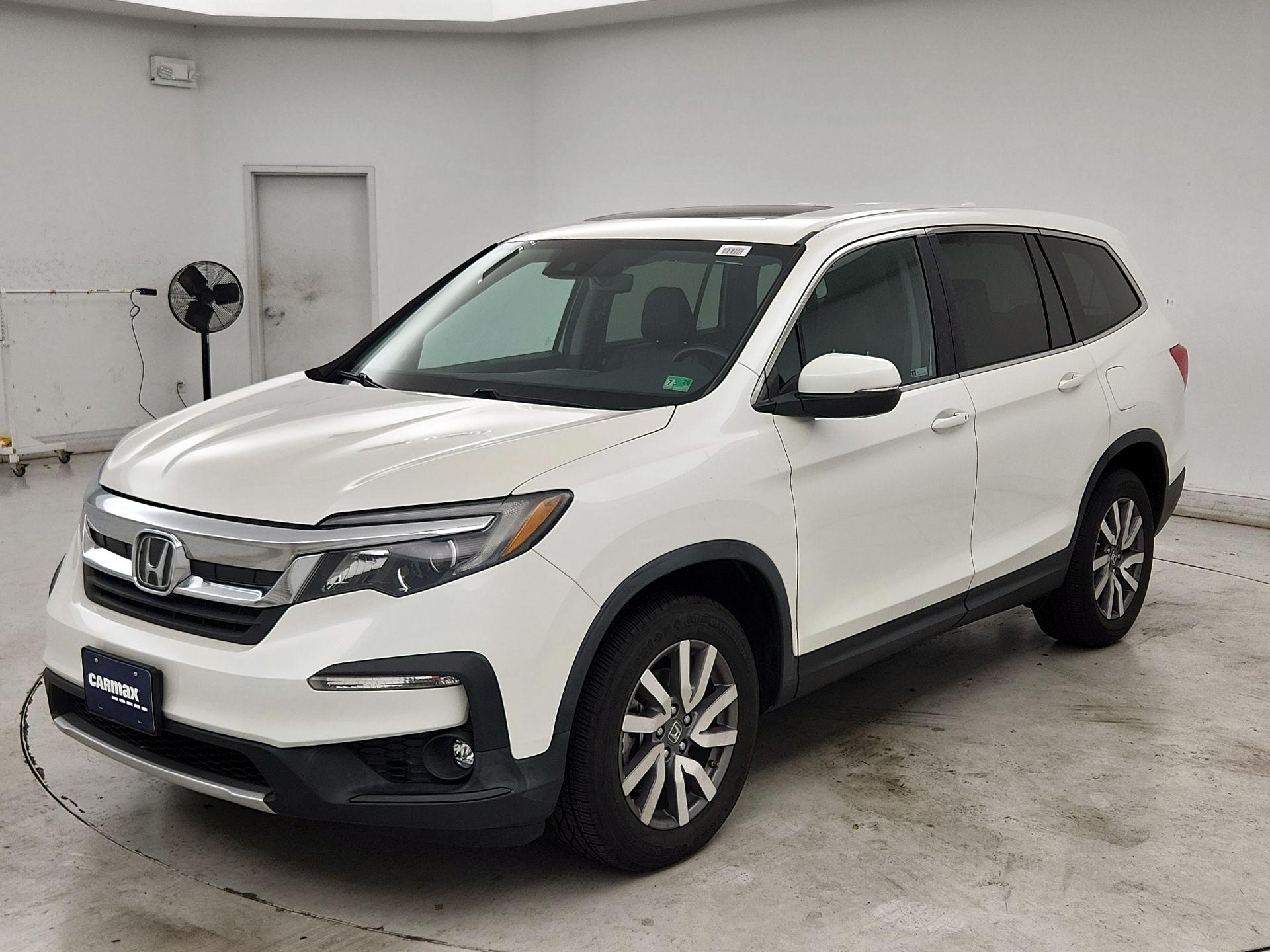 Thumbnail: 2019 Honda Pilot - 3