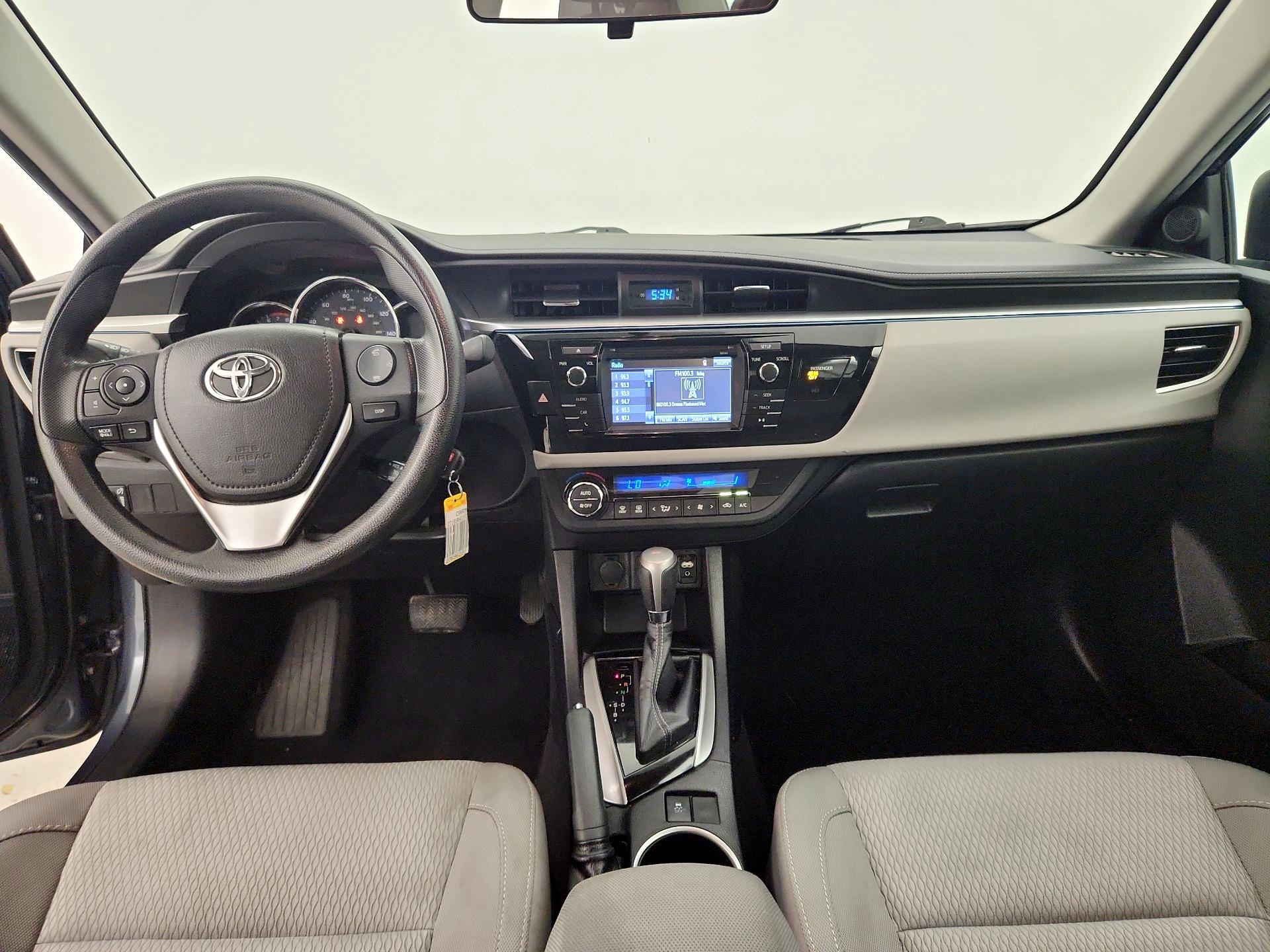 Thumbnail: 2015 Toyota Corolla - 9