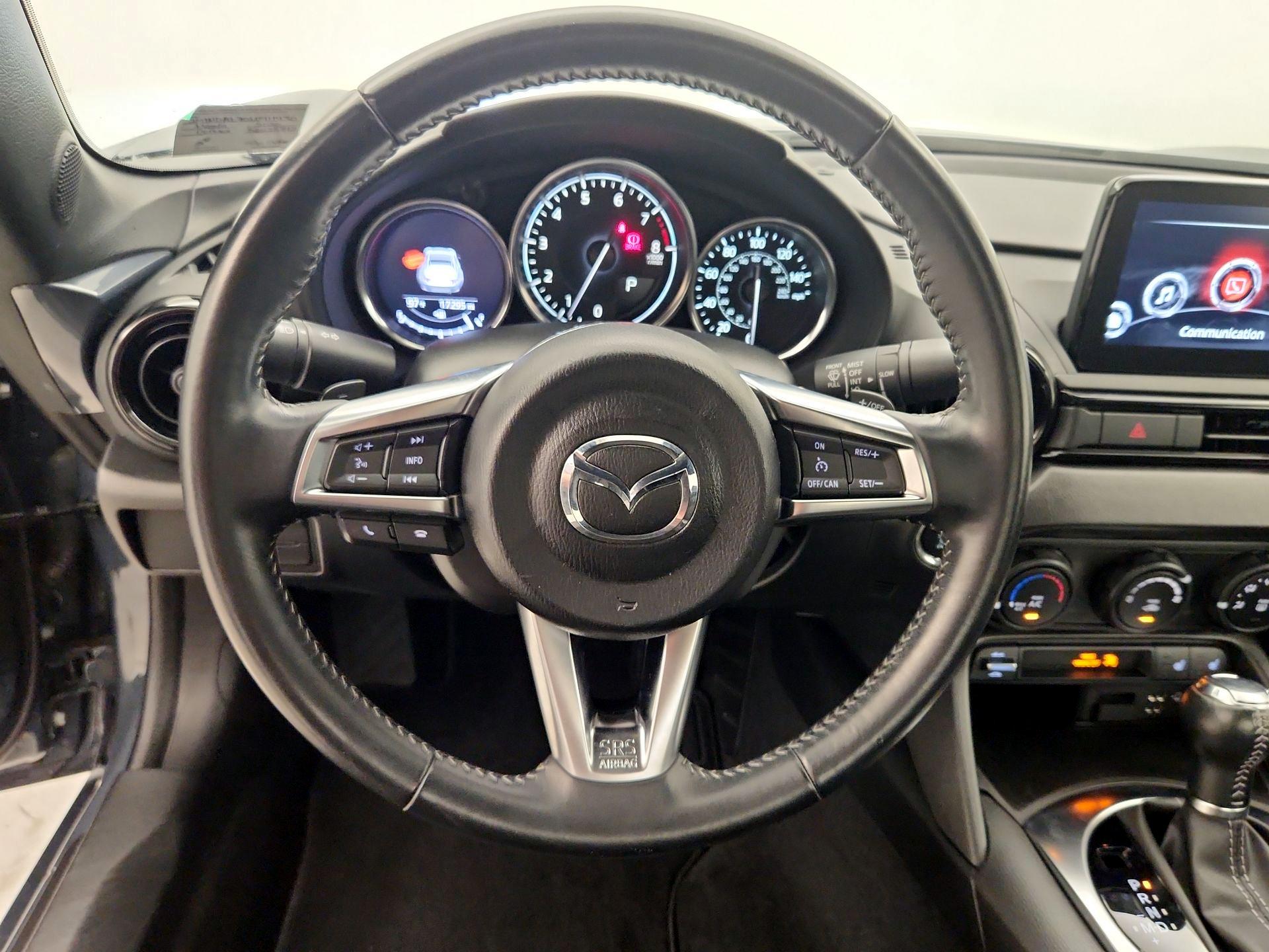 Thumbnail: 2020 Mazda MX-5 Miata - 10