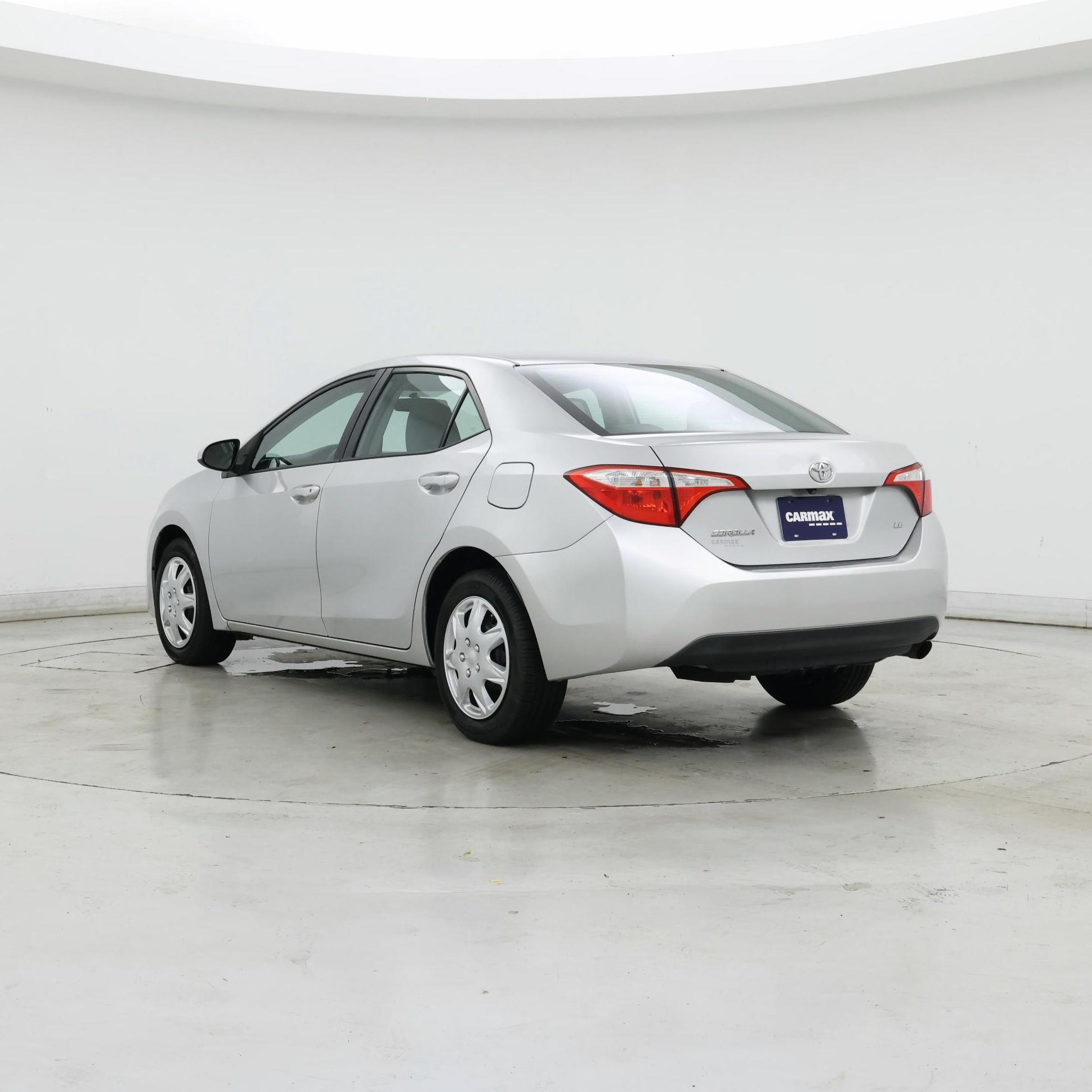 Thumbnail: 2015 Toyota Corolla - 2