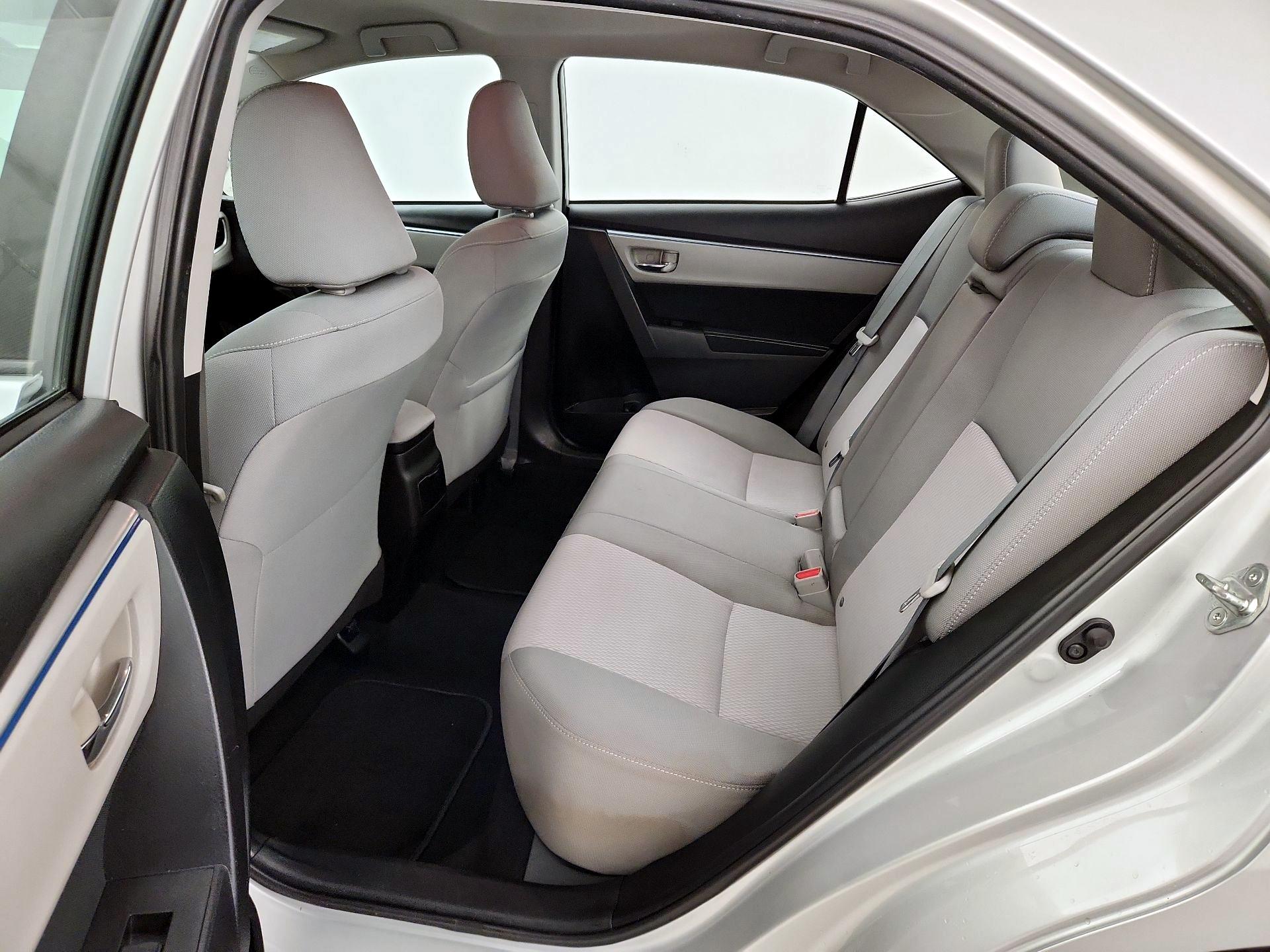 Thumbnail: 2015 Toyota Corolla - 19