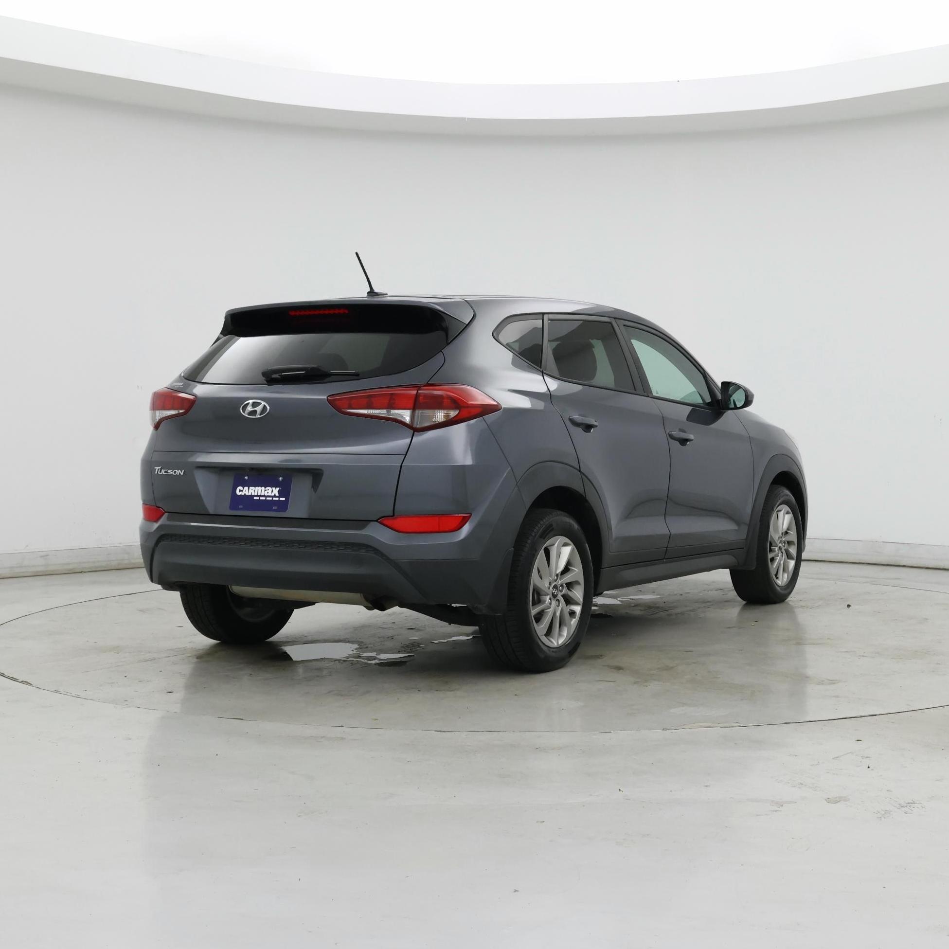 Thumbnail: 2017 Hyundai Tucson - 8