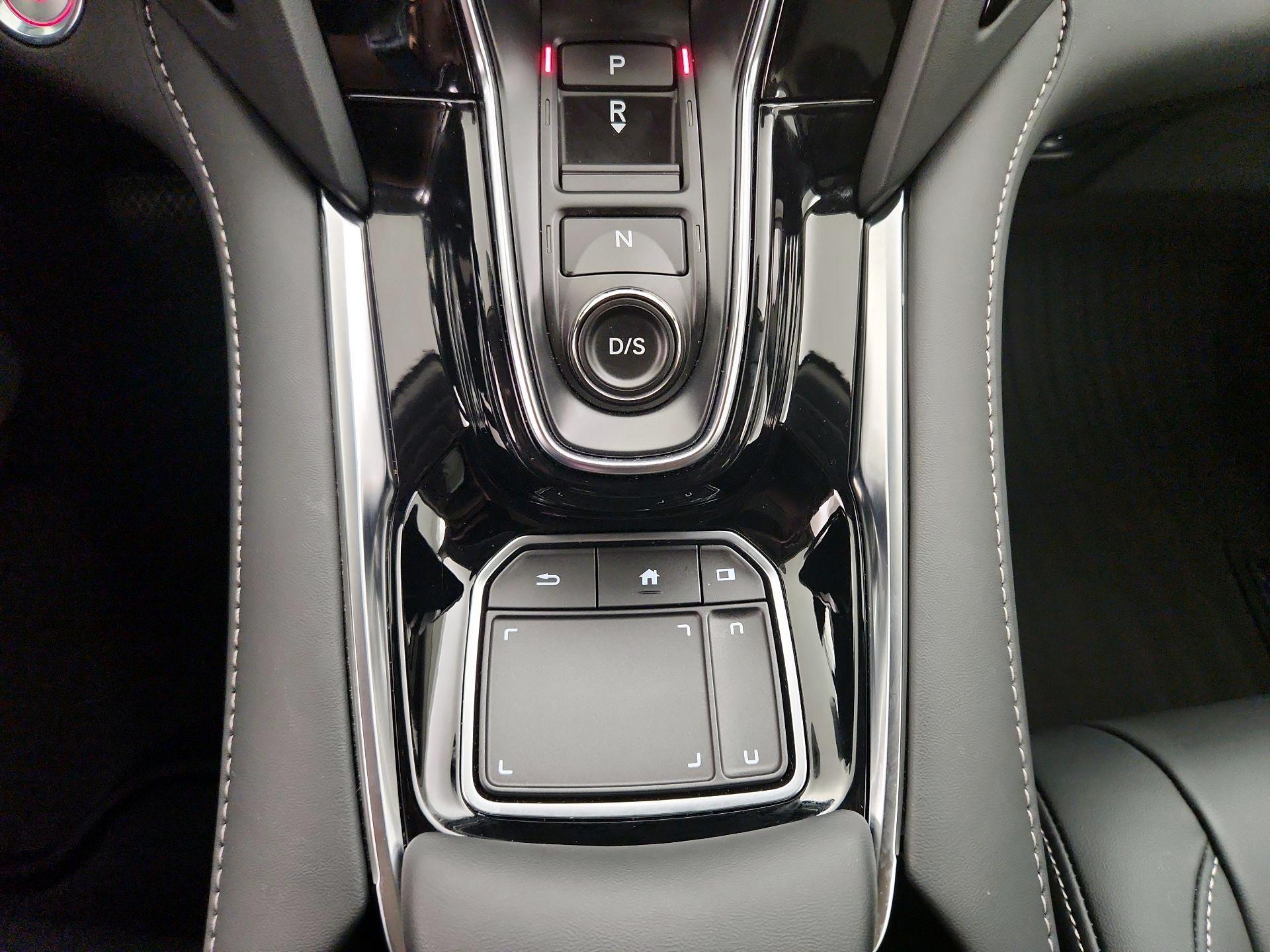 Thumbnail: 2024 Acura RDX - 18