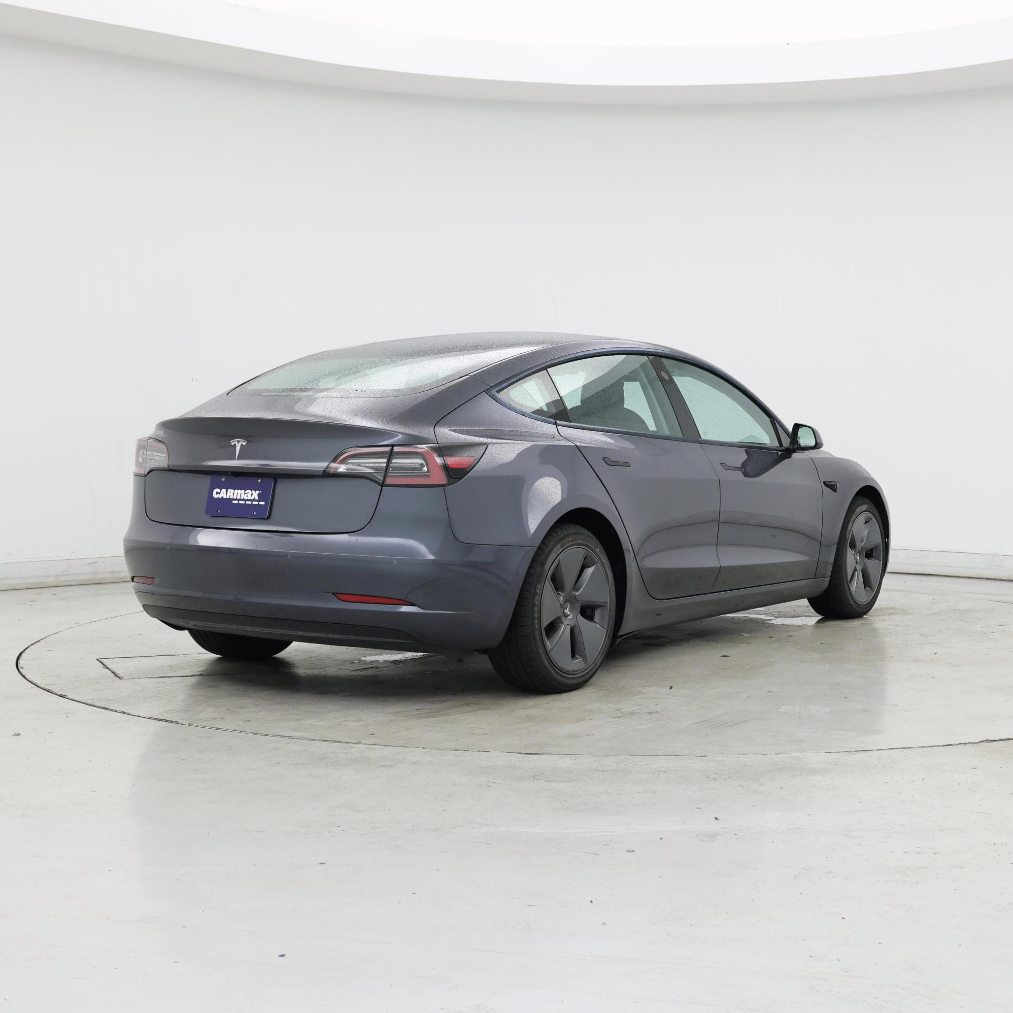 Thumbnail: 2022 Tesla Model 3 - 8