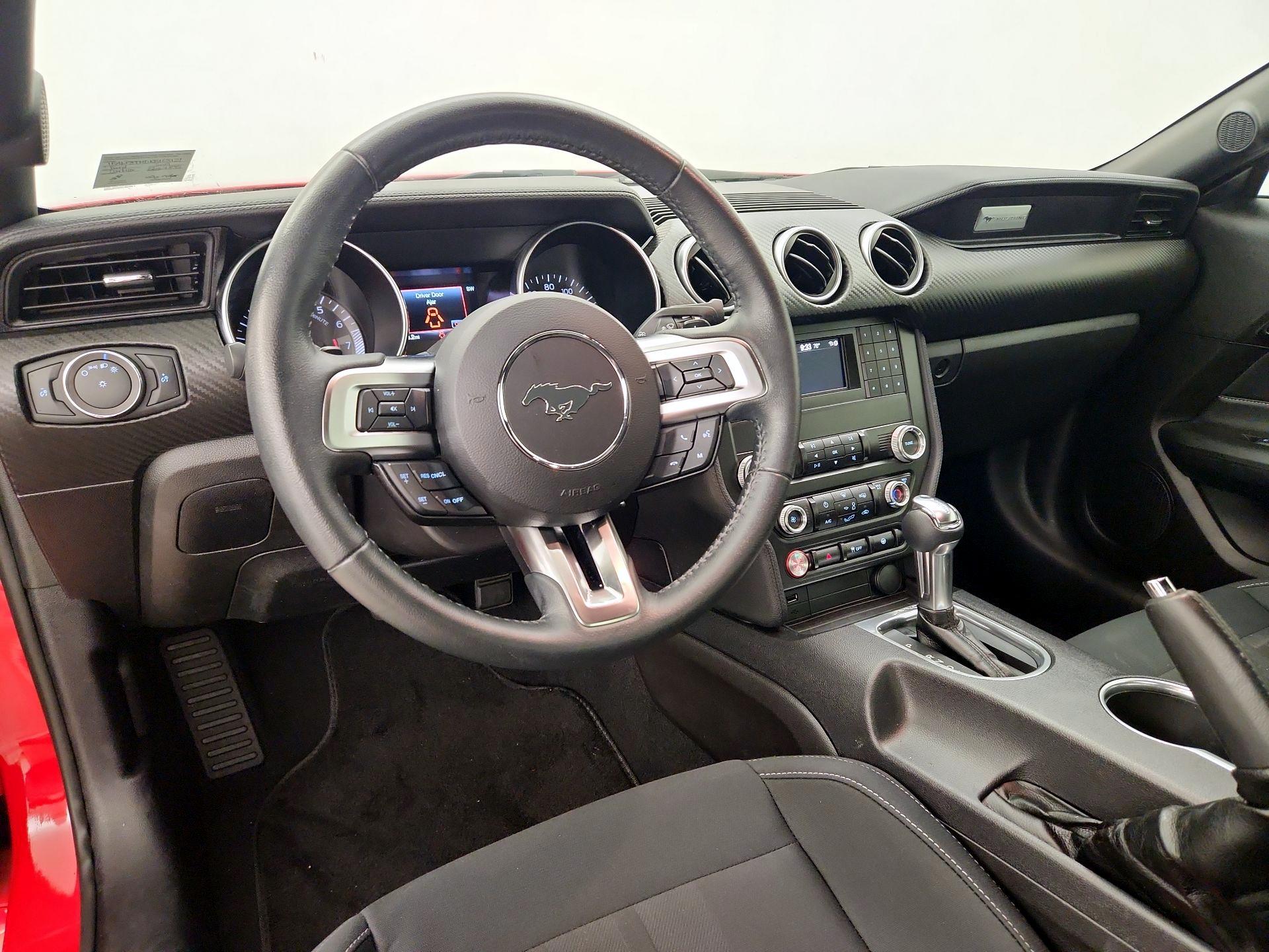Thumbnail: 2019 Ford Mustang - 9
