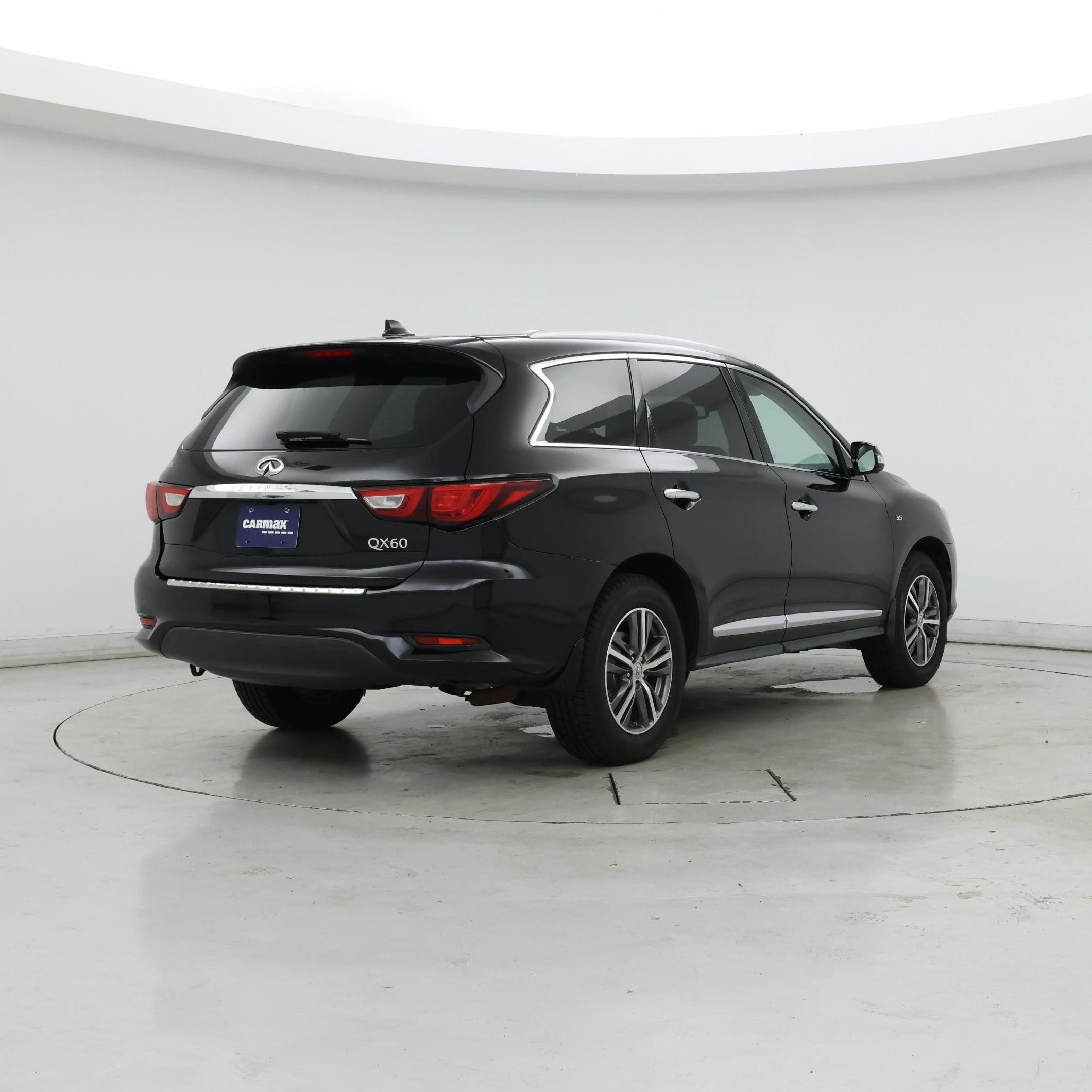 Thumbnail: 2017 INFINITI QX60 - 8
