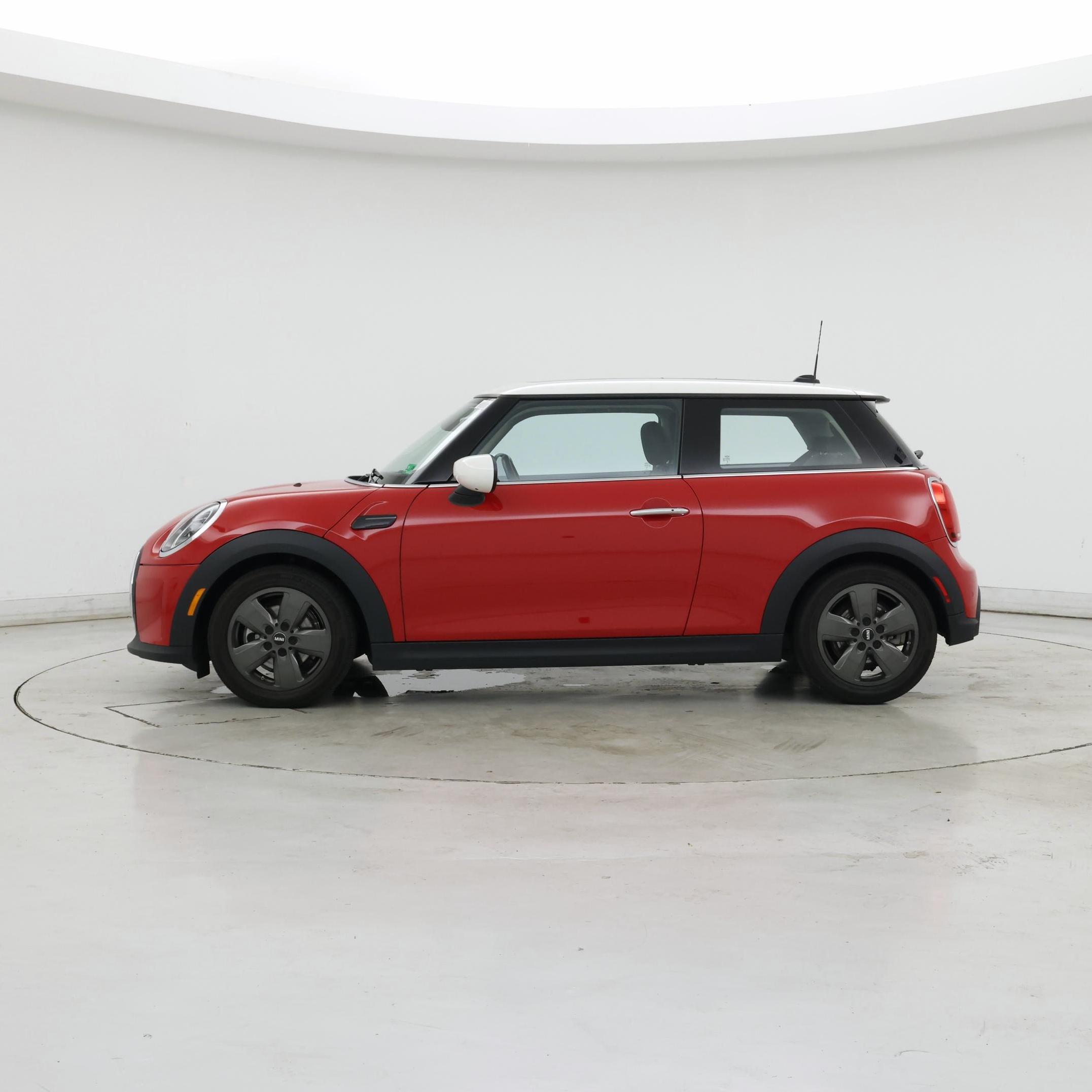 Thumbnail: 2024 MINI Cooper Hardtop - 3