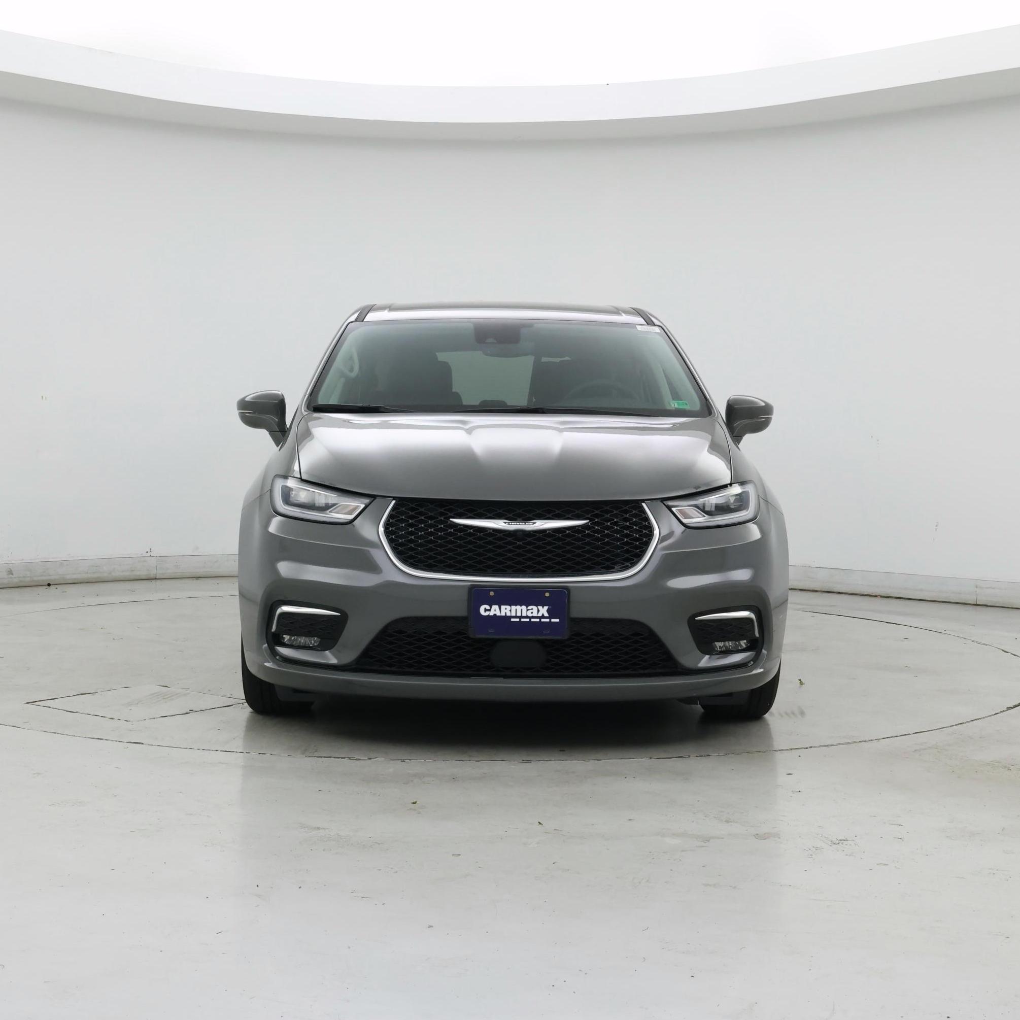 Thumbnail: 2022 Chrysler Pacifica - 5