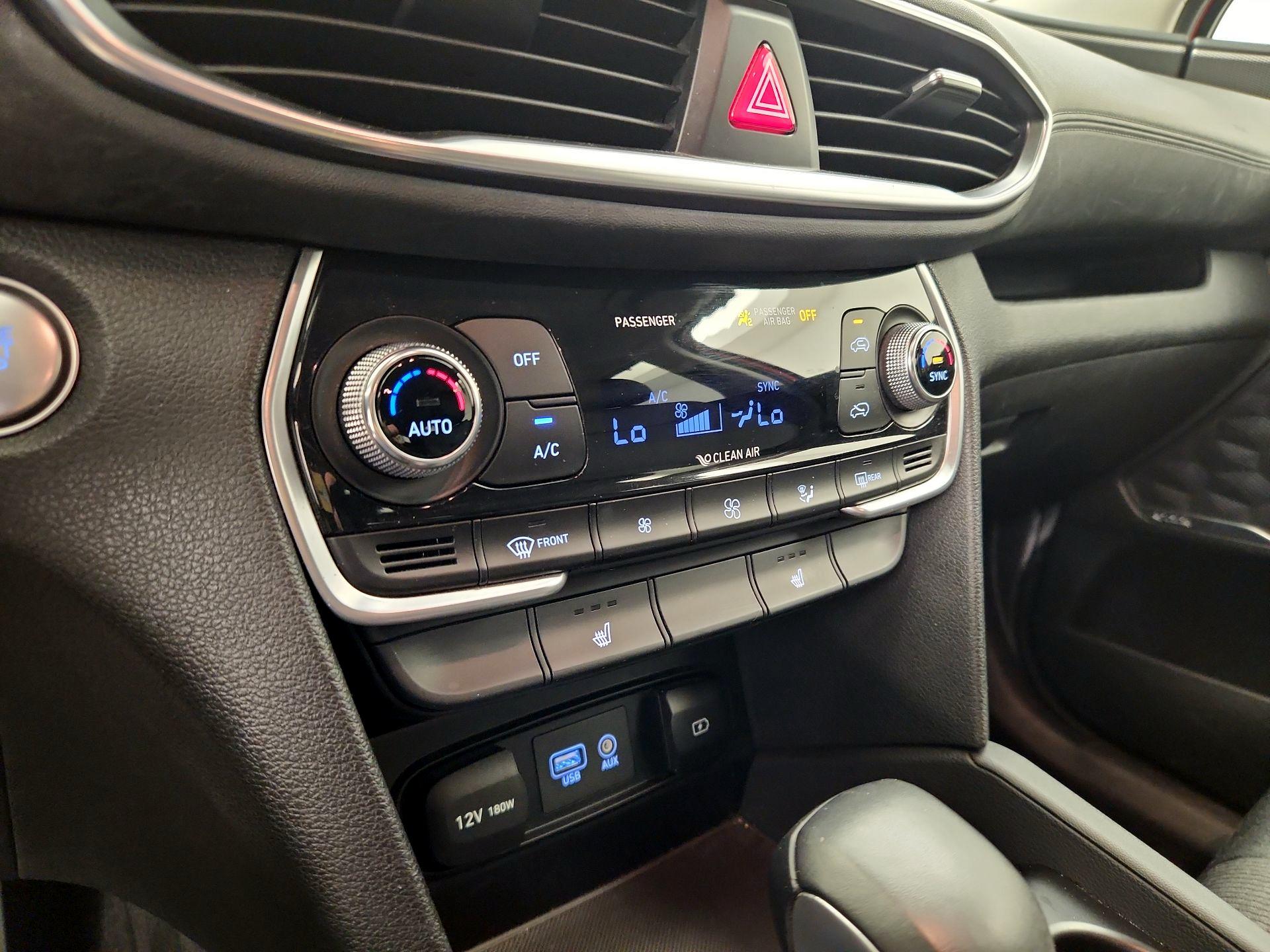 Thumbnail: 2019 Hyundai Santa Fe - 16