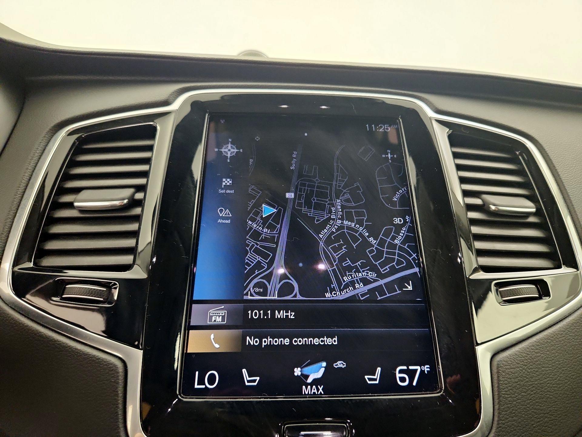 Thumbnail: 2021 Volvo XC90 - 13