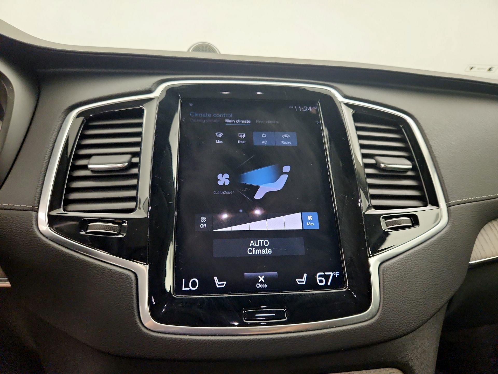 Thumbnail: 2021 Volvo XC90 - 16