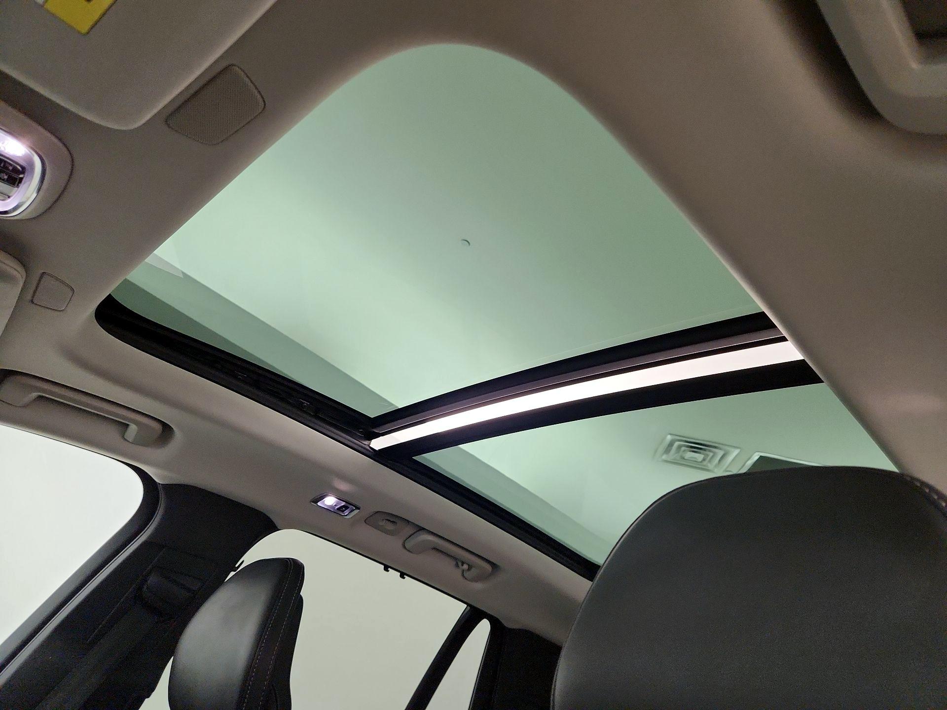 Thumbnail: 2021 Volvo XC90 - 19