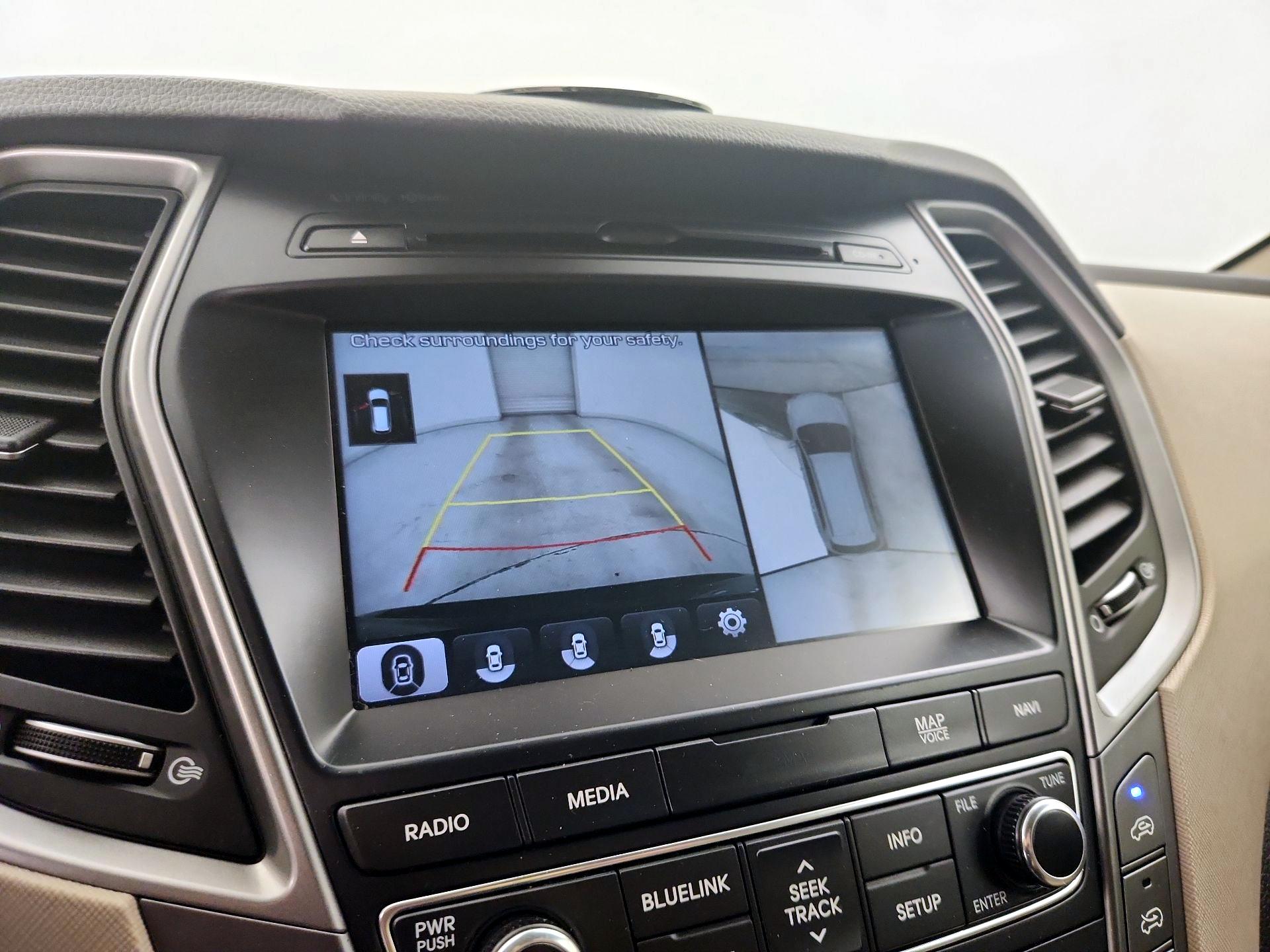 Thumbnail: 2017 Hyundai Santa Fe - 15