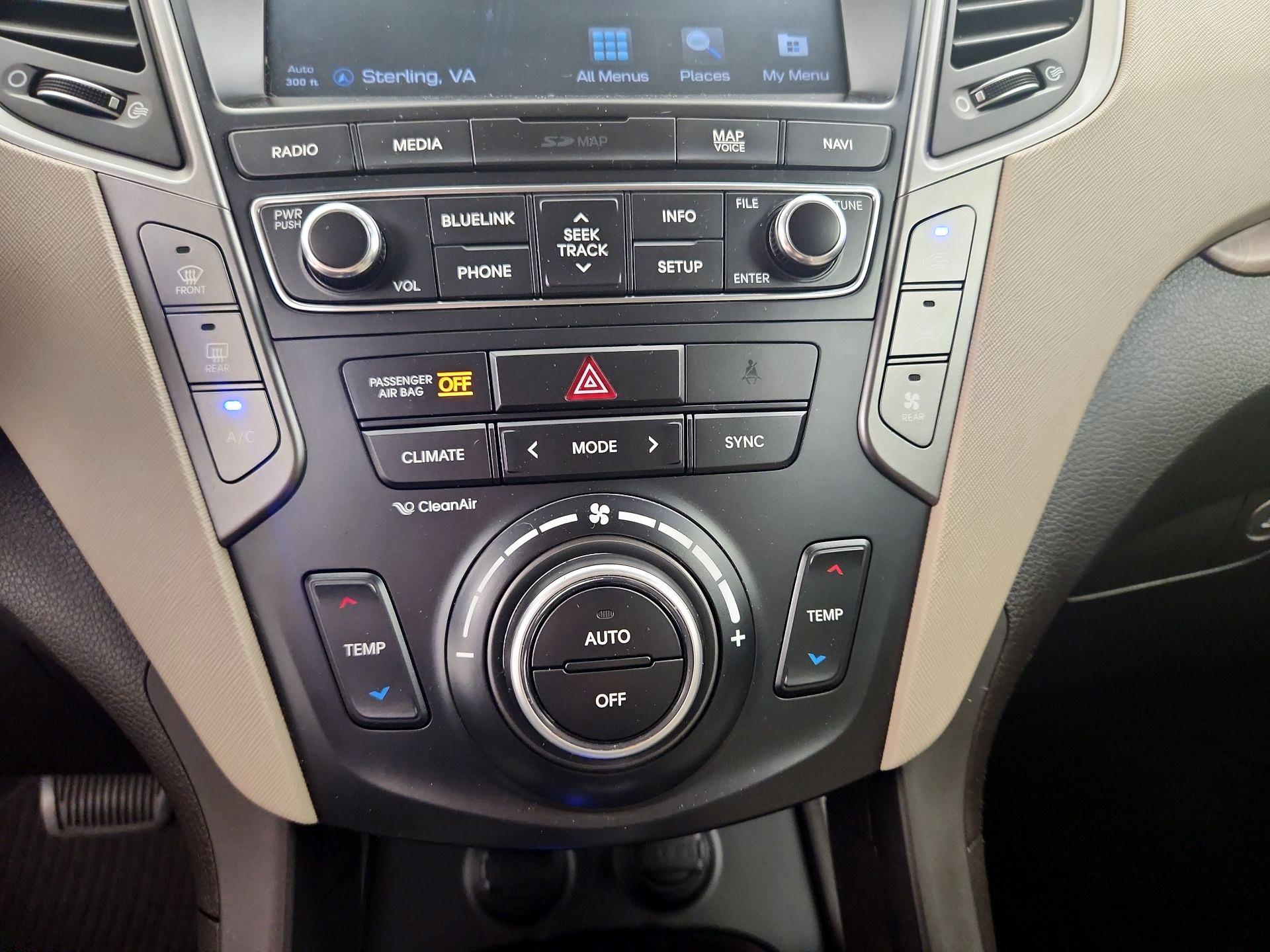 Thumbnail: 2017 Hyundai Santa Fe - 17