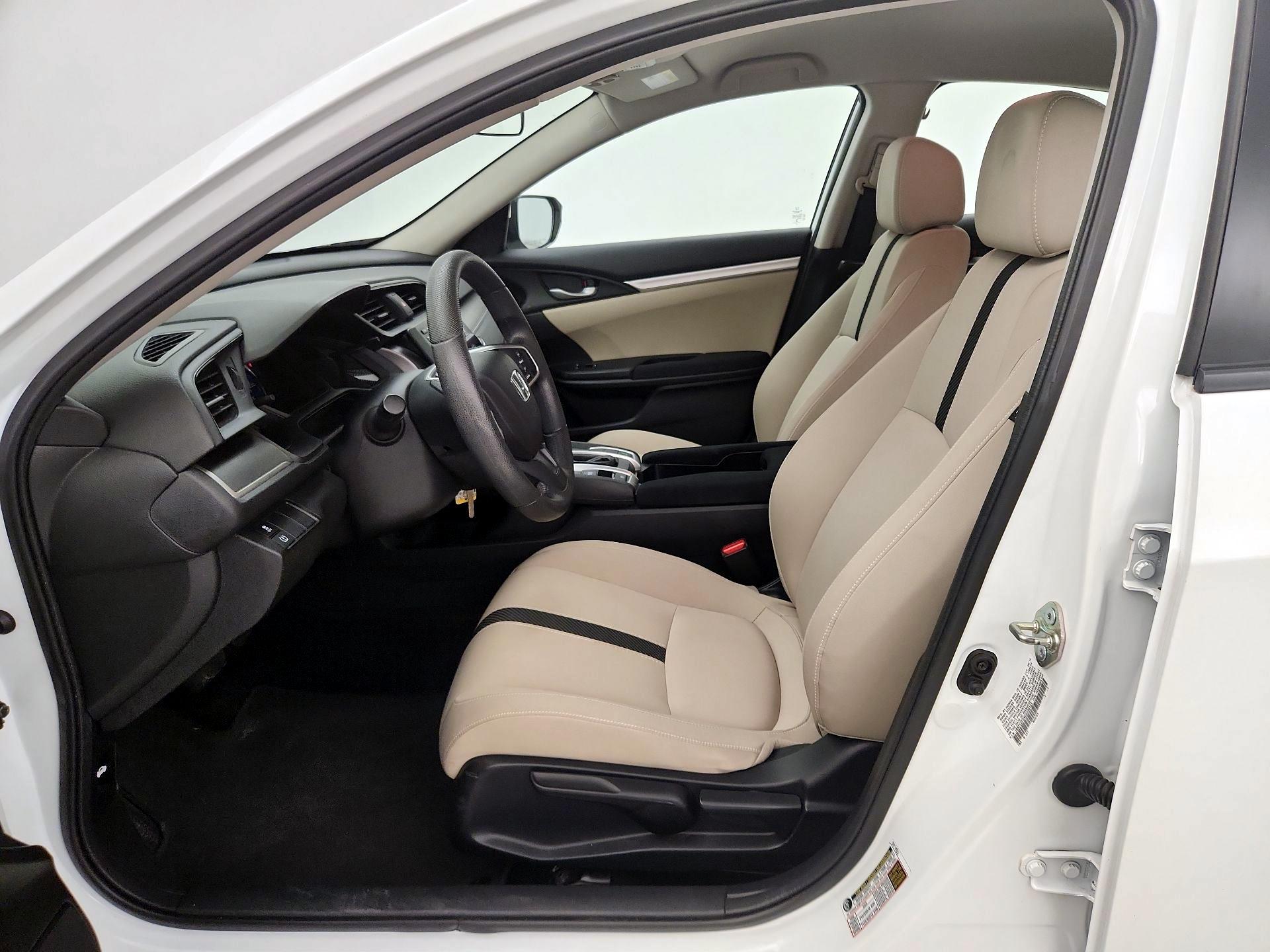 Thumbnail: 2016 Honda Civic - 11