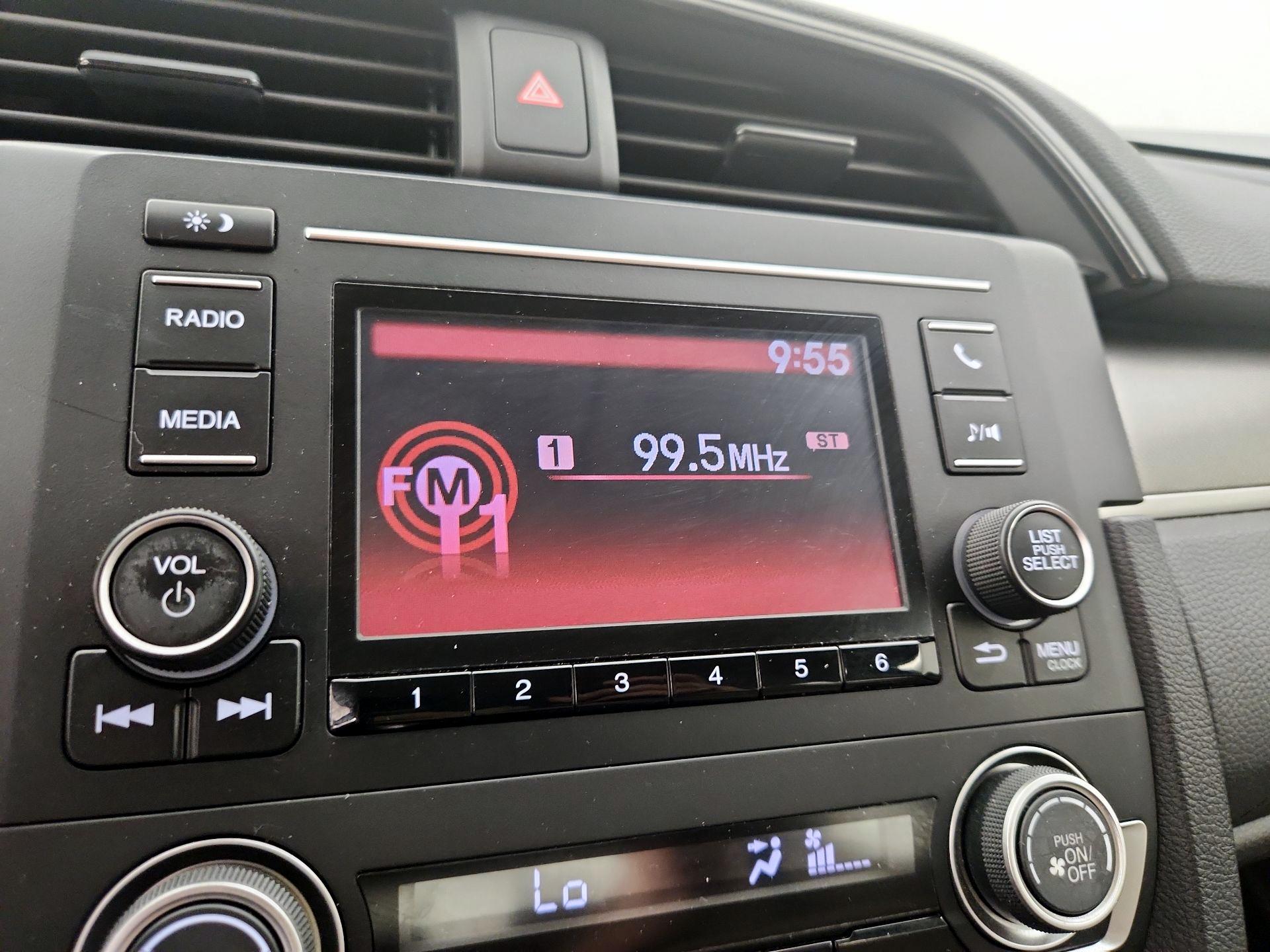 Thumbnail: 2016 Honda Civic - 14