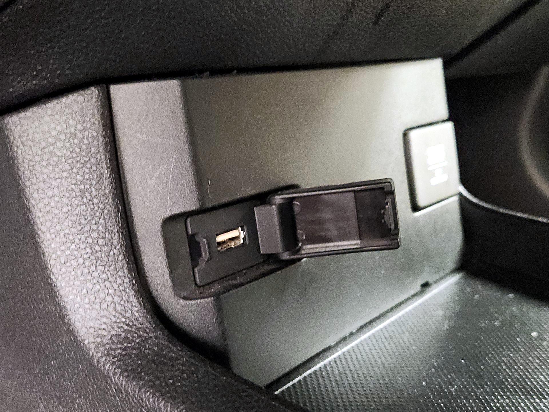 Thumbnail: 2016 Honda Civic - 17