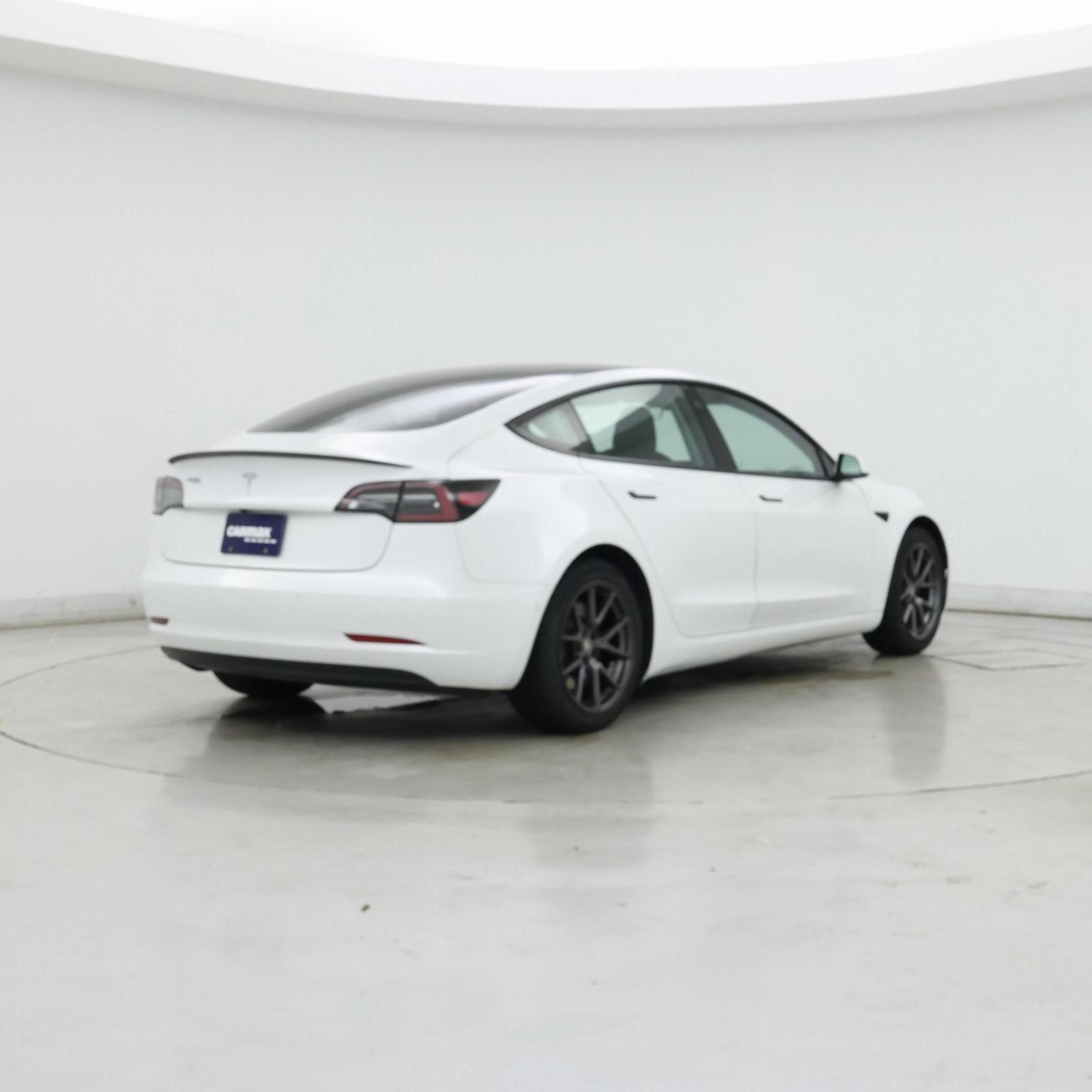 Thumbnail: 2021 Tesla Model 3 - 8