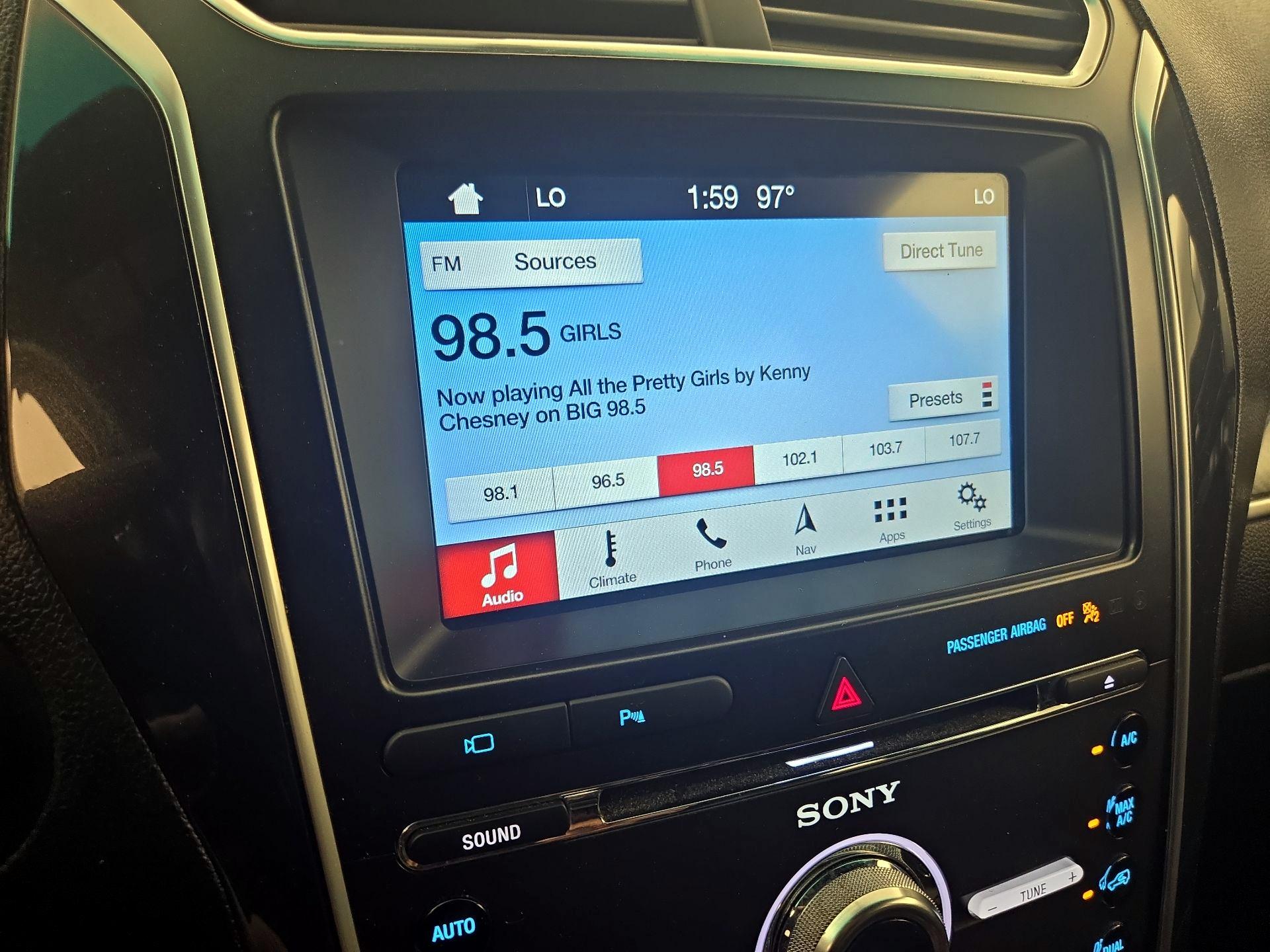 Thumbnail: 2017 Ford Explorer - 16