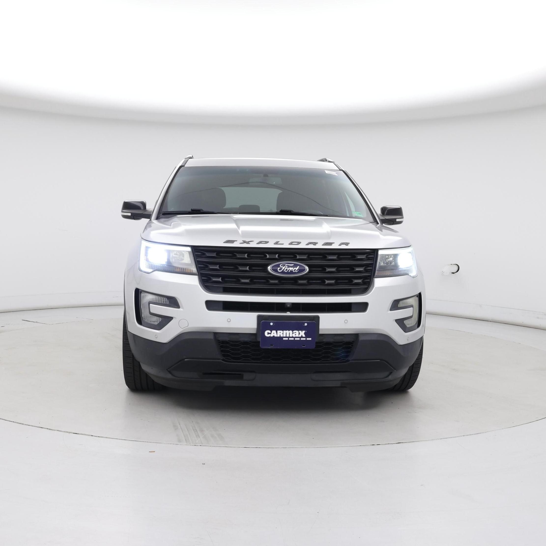 Thumbnail: 2017 Ford Explorer - 5