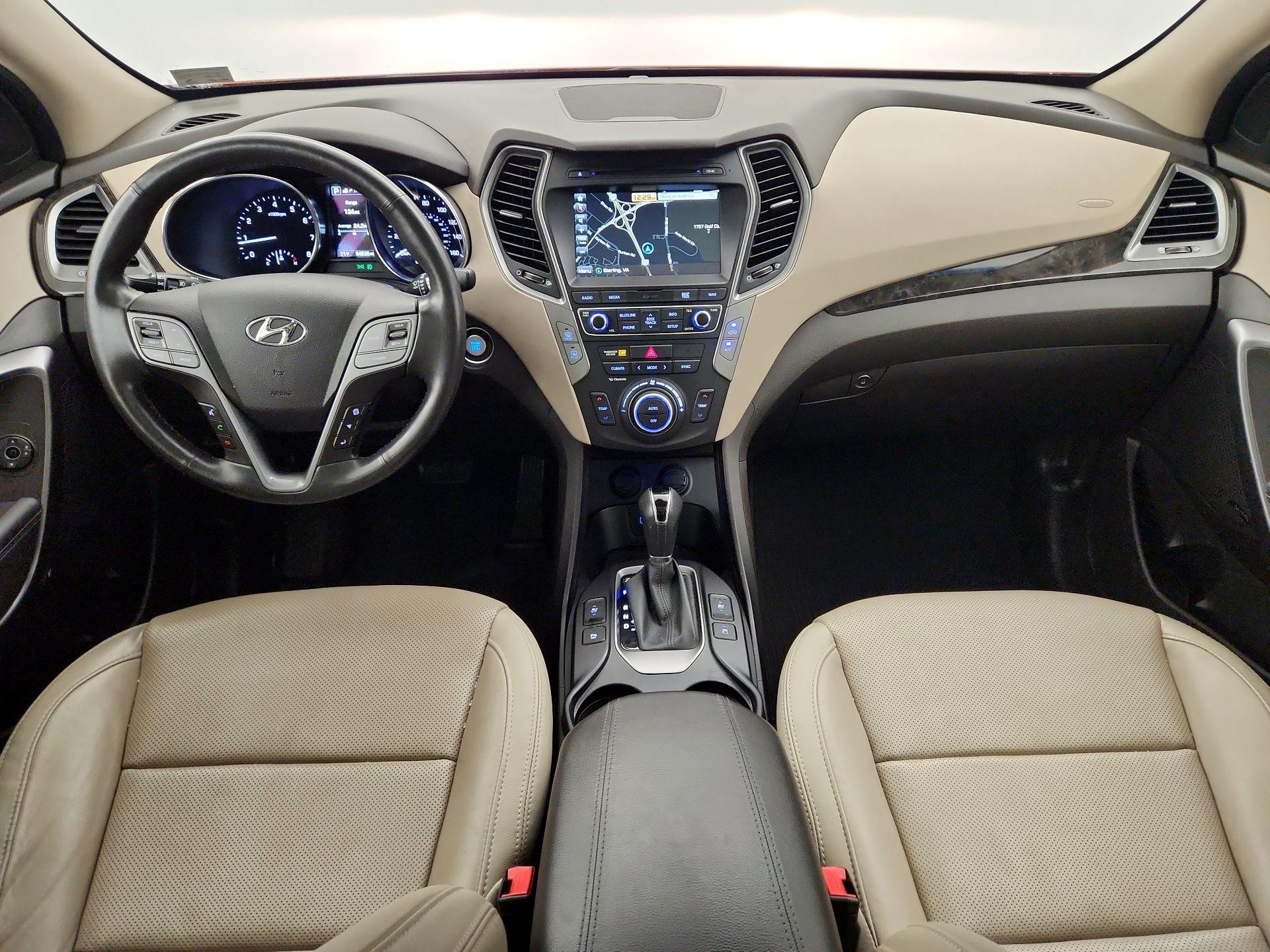 Thumbnail: 2017 Hyundai Santa Fe - 9