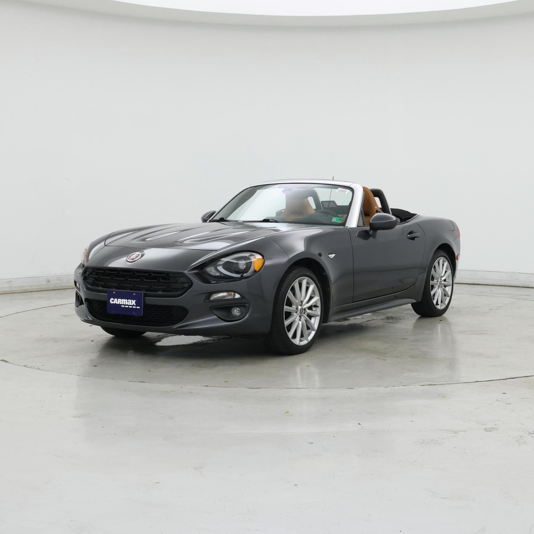 Thumbnail: 2018 Fiat 124 Spider - 4