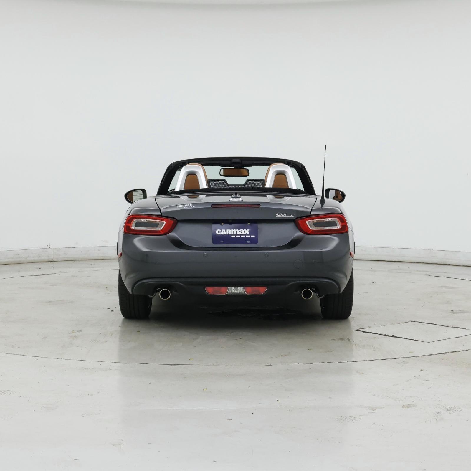 Thumbnail: 2018 Fiat 124 Spider - 6
