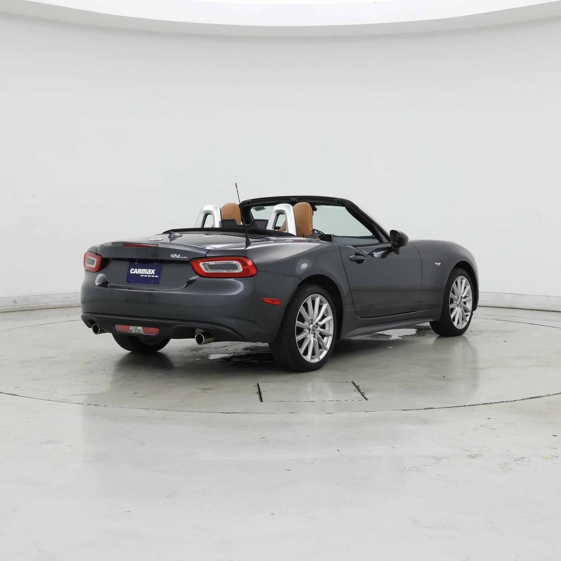 Thumbnail: 2018 Fiat 124 Spider - 8