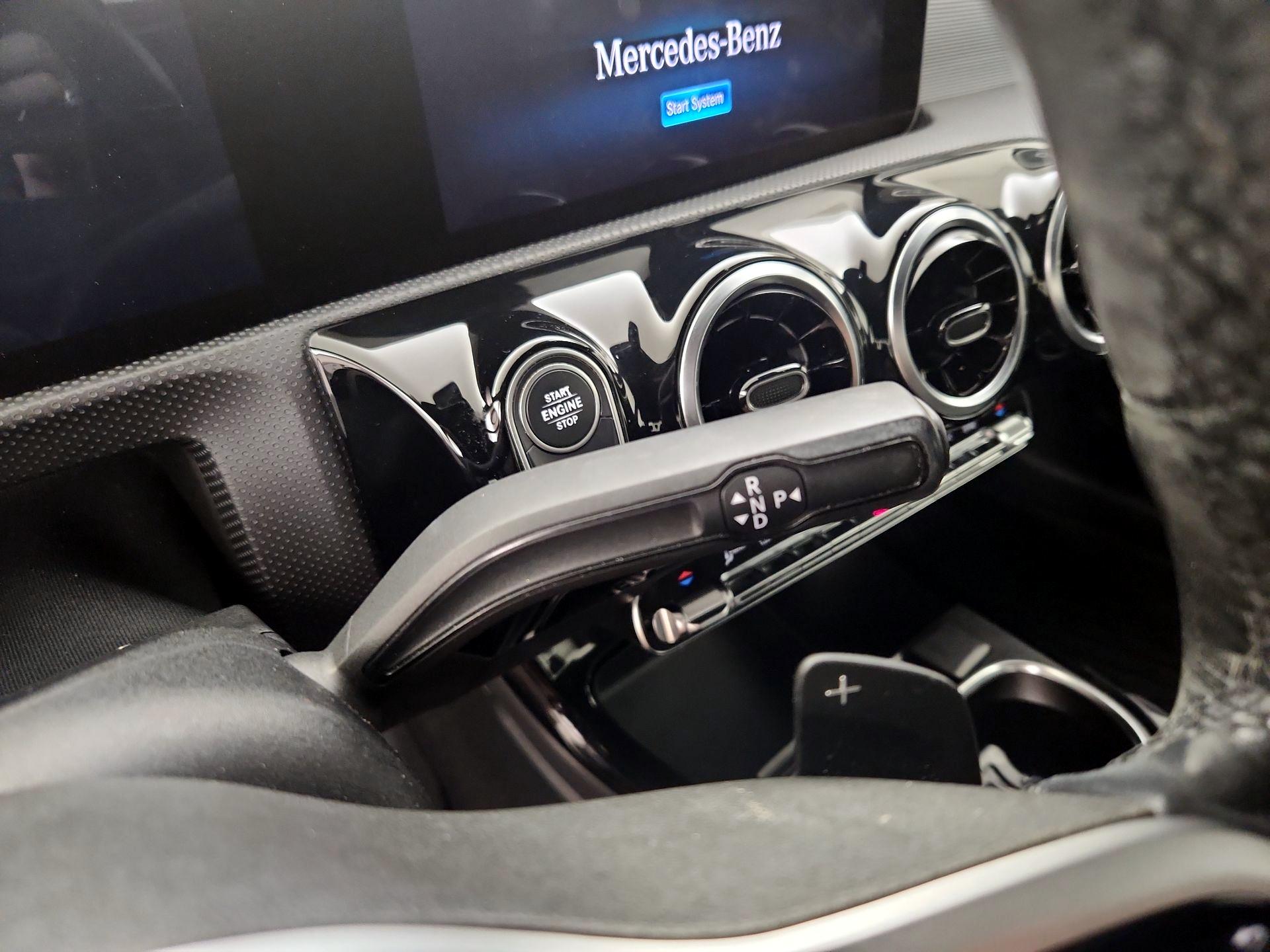 Thumbnail: 2020 Mercedes-Benz A-Class - 17