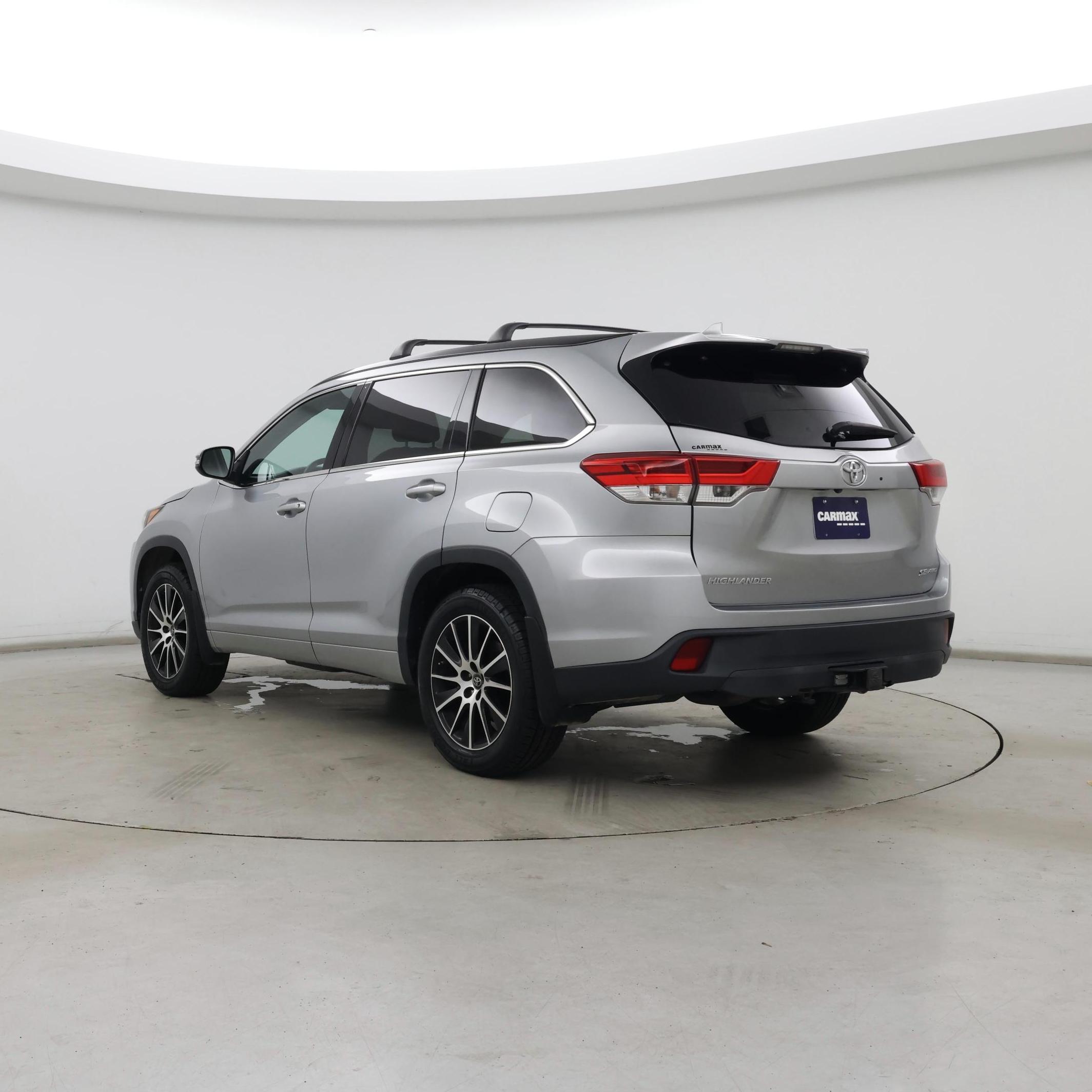 Thumbnail: 2017 Toyota Highlander - 2