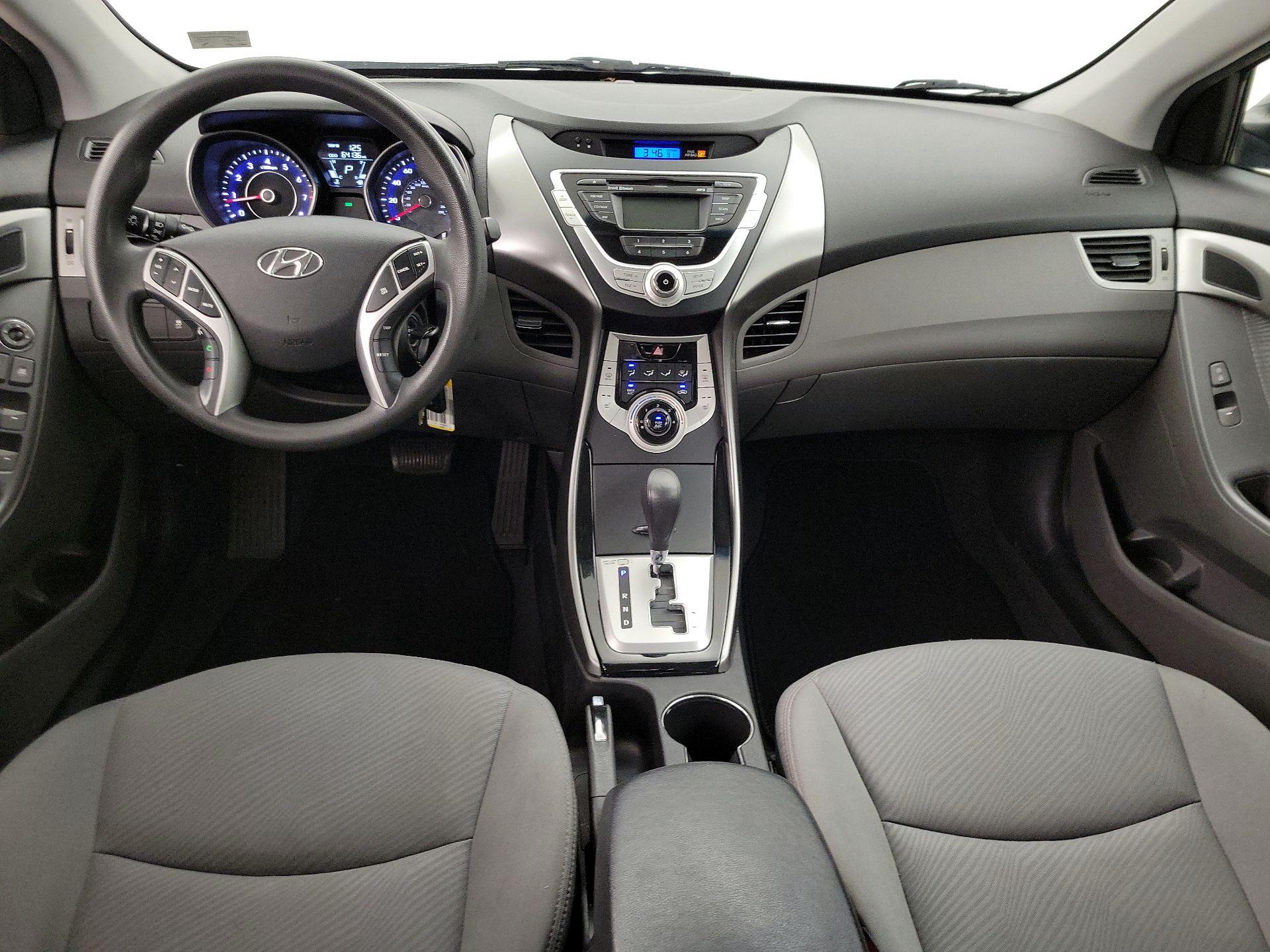 Thumbnail: 2013 Hyundai Elantra - 9
