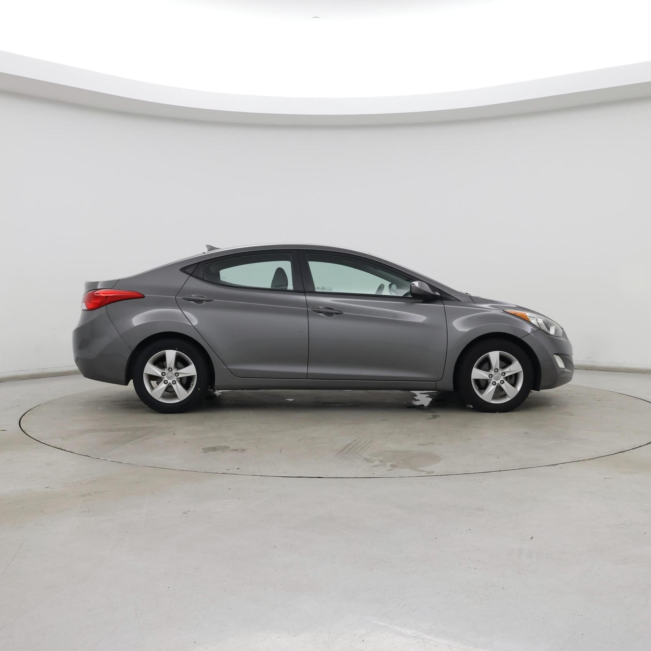 Thumbnail: 2013 Hyundai Elantra - 7