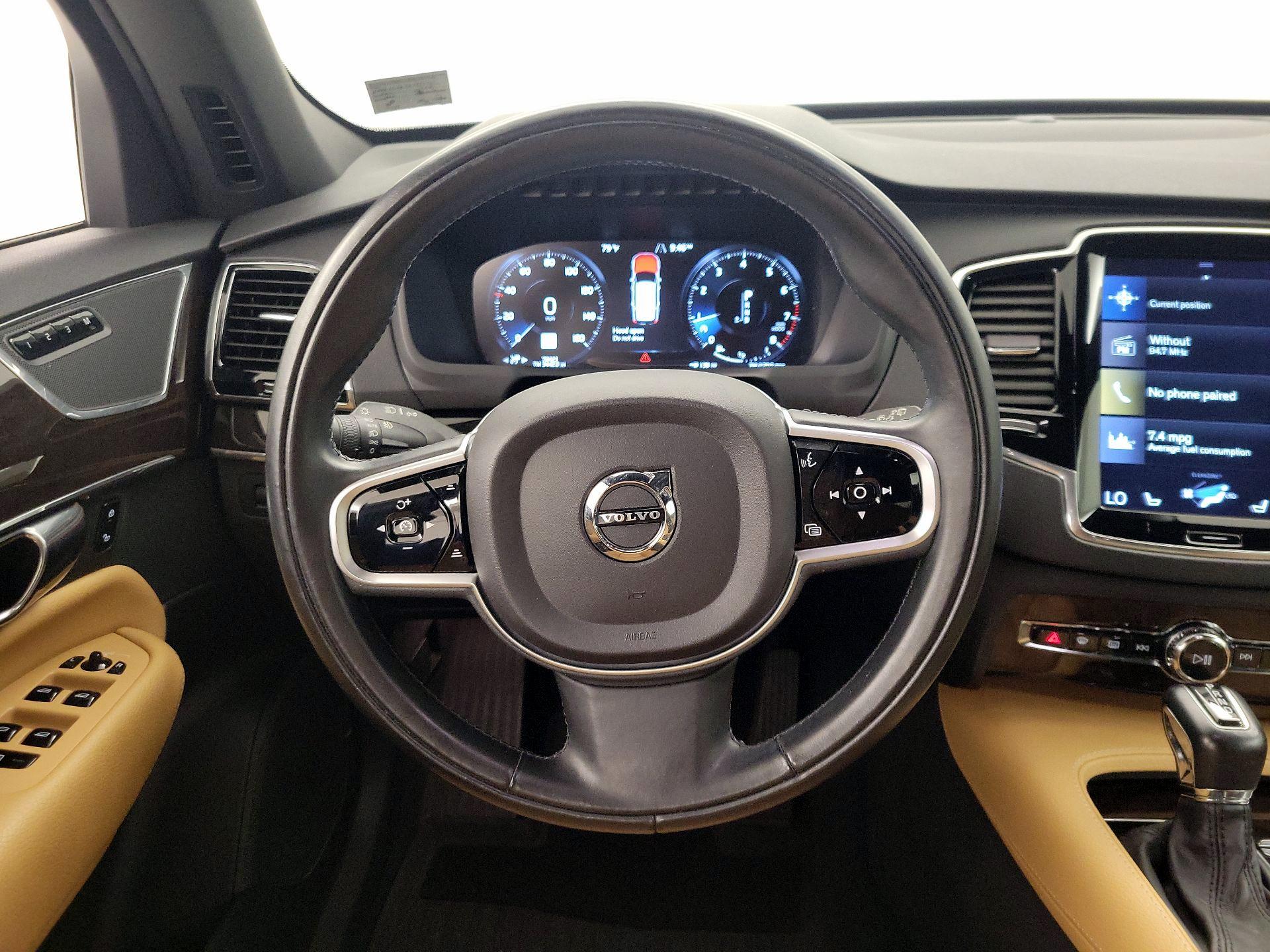 Thumbnail: 2018 Volvo XC90 - 10