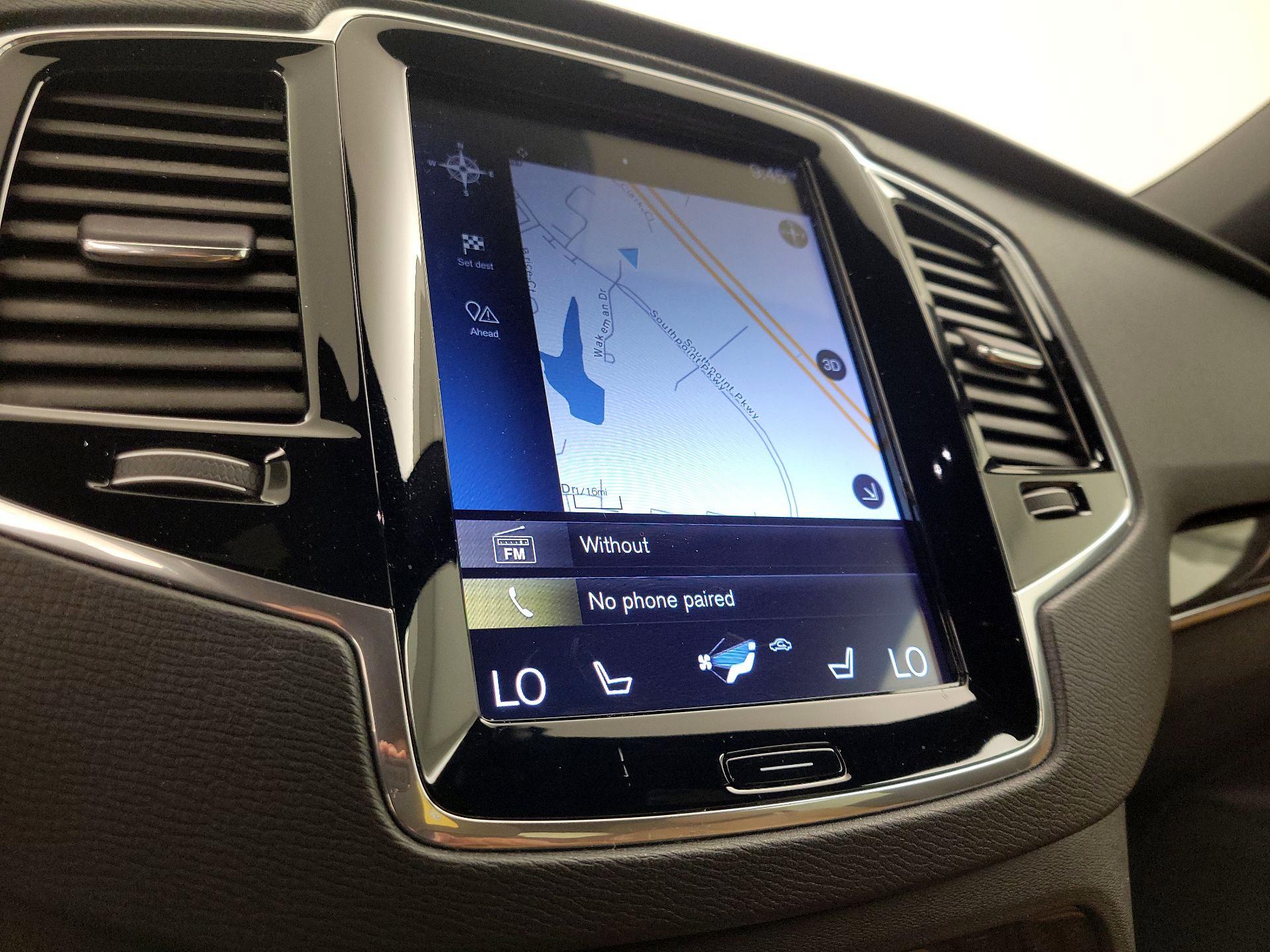 Thumbnail: 2018 Volvo XC90 - 14