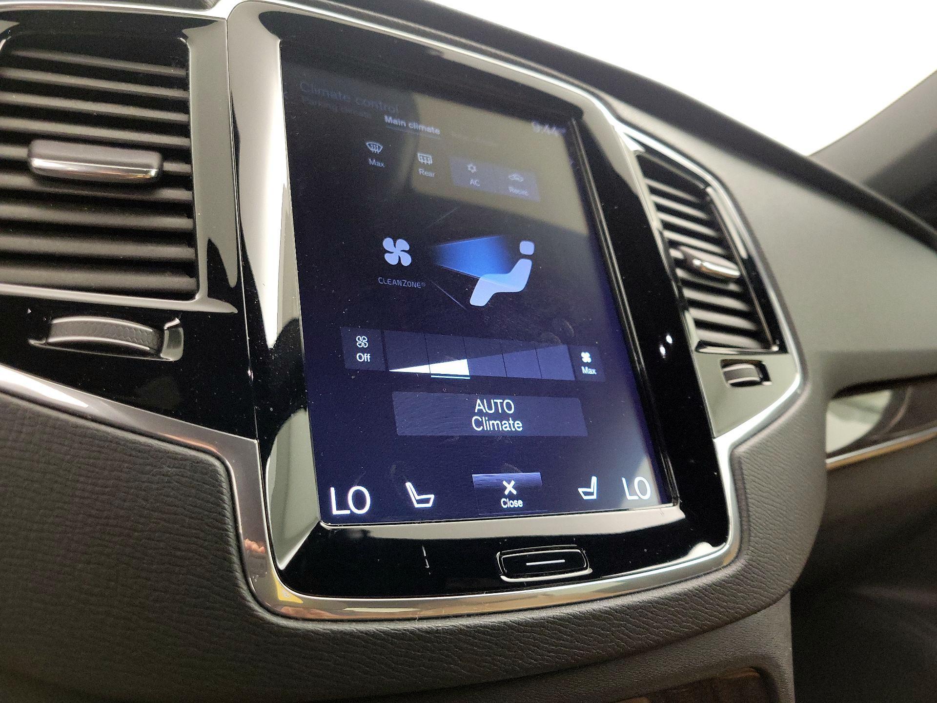 Thumbnail: 2018 Volvo XC90 - 17