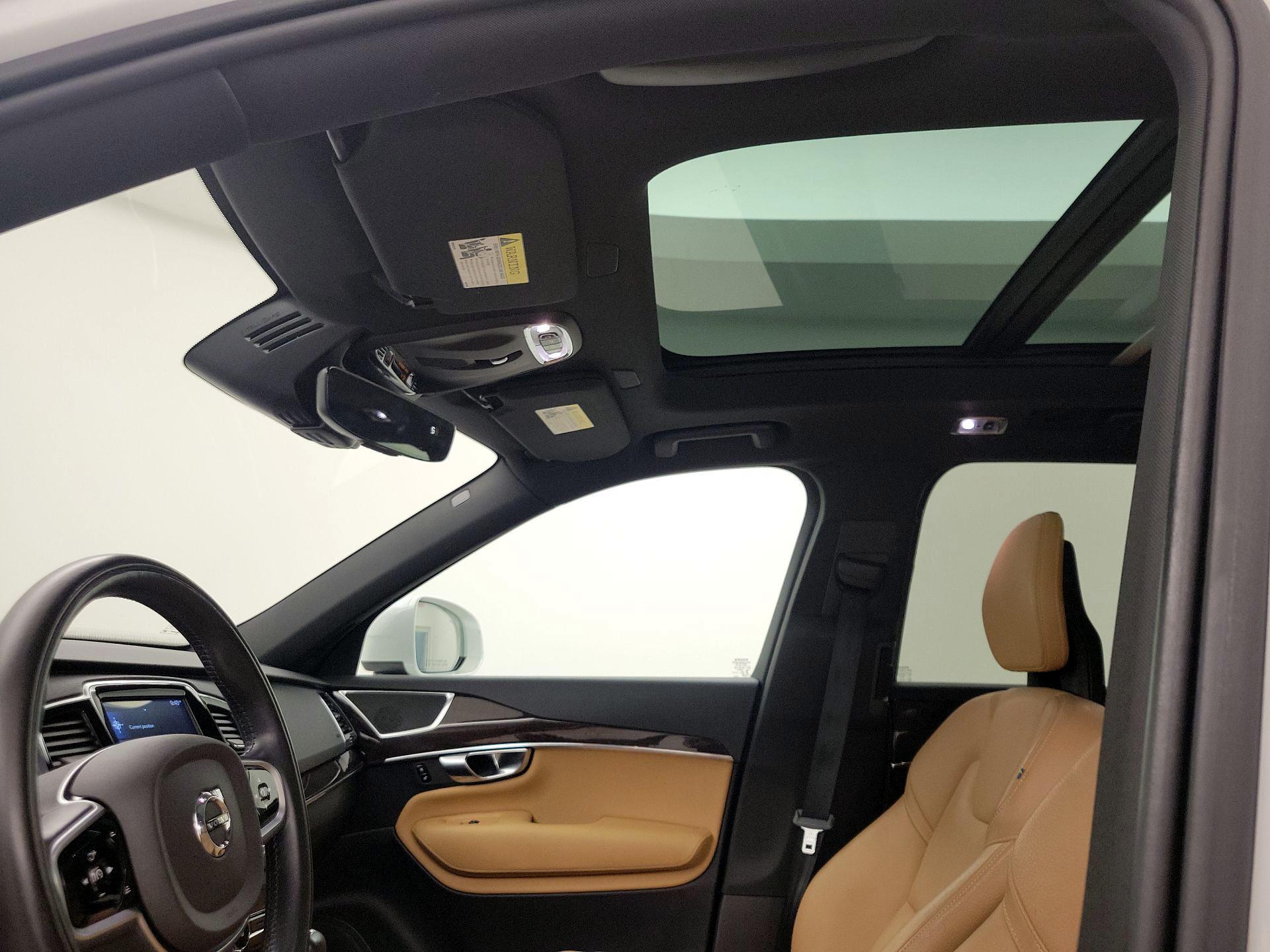 Thumbnail: 2018 Volvo XC90 - 20