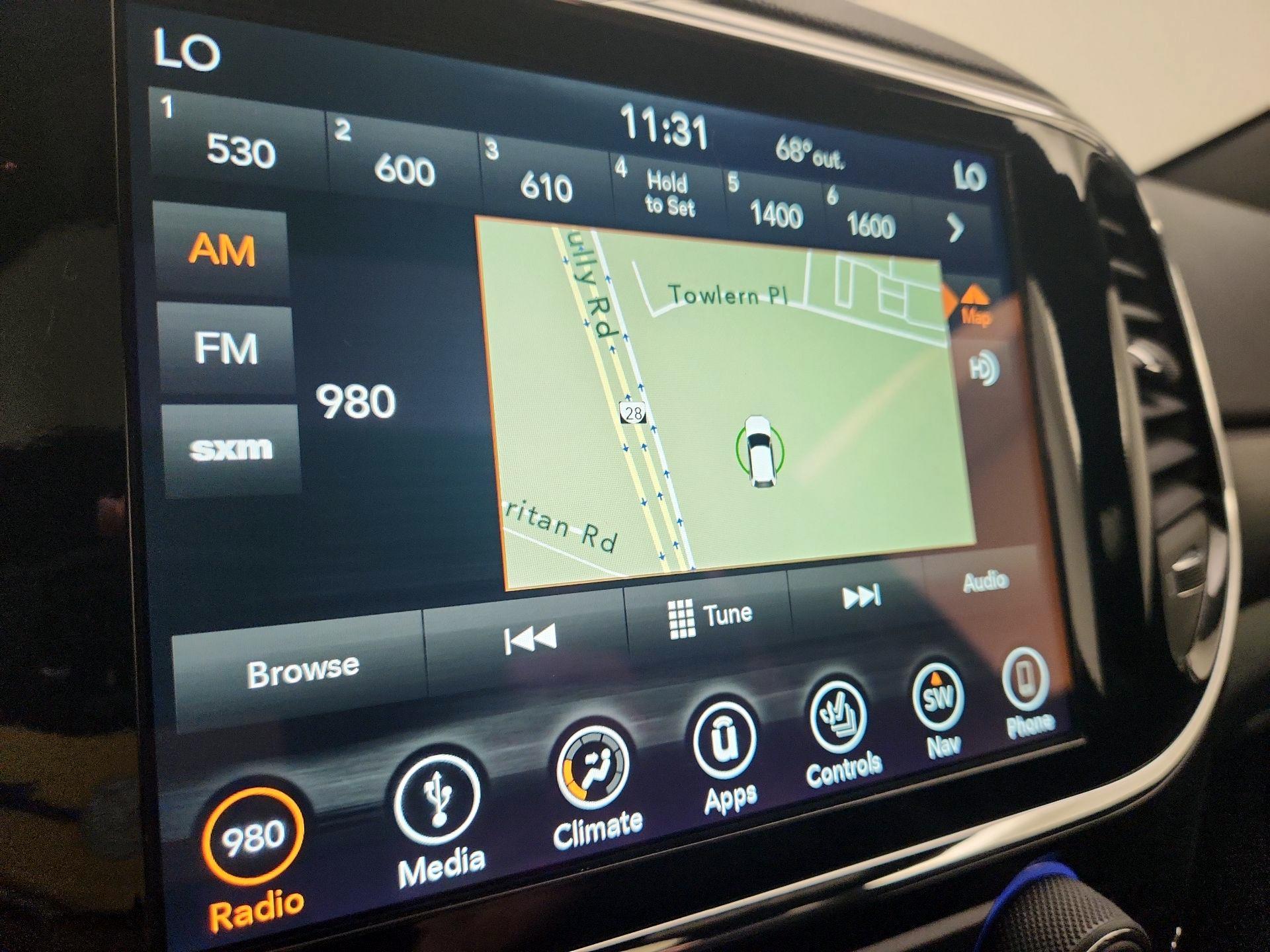 Thumbnail: 2019 Jeep Grand Cherokee - 16