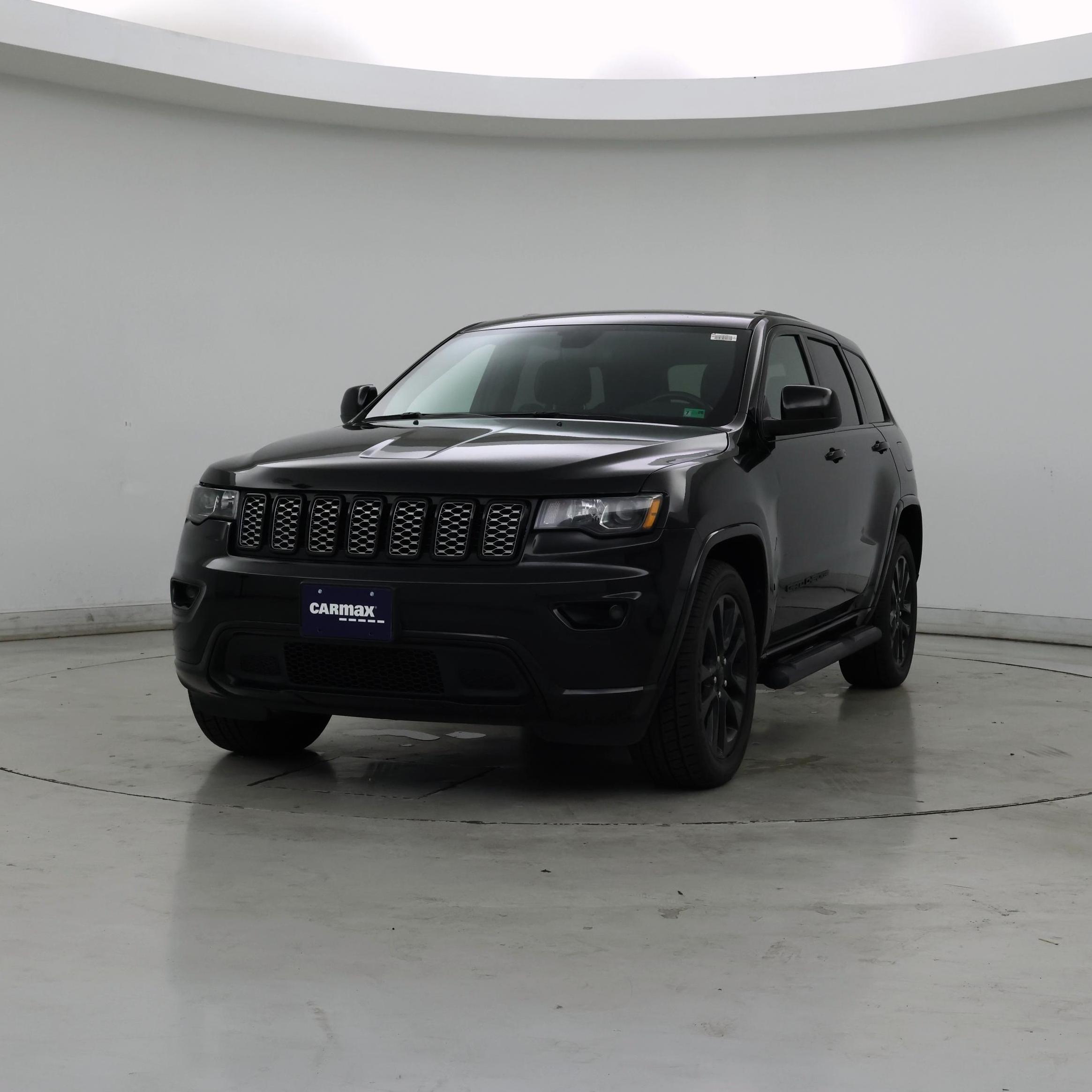 Thumbnail: 2019 Jeep Grand Cherokee - 4