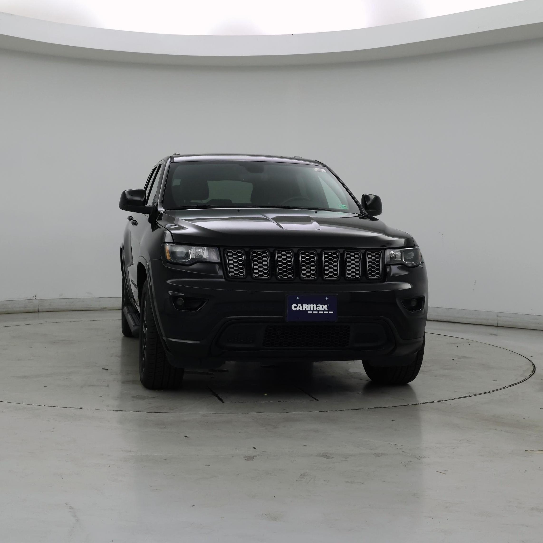 Thumbnail: 2019 Jeep Grand Cherokee - 5