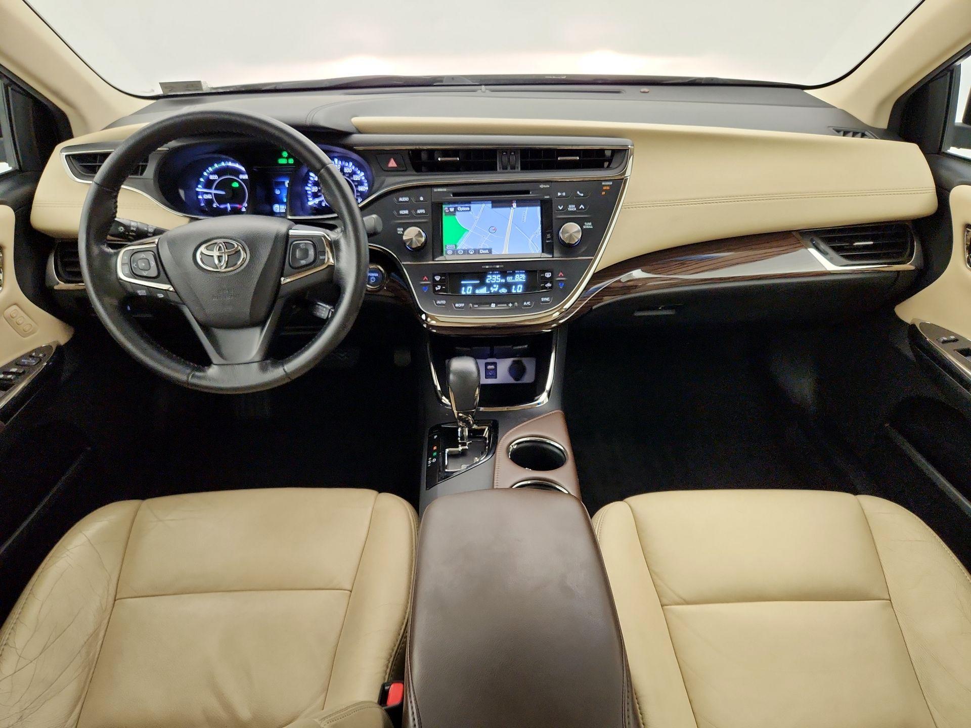 Thumbnail: 2015 Toyota Avalon - 9