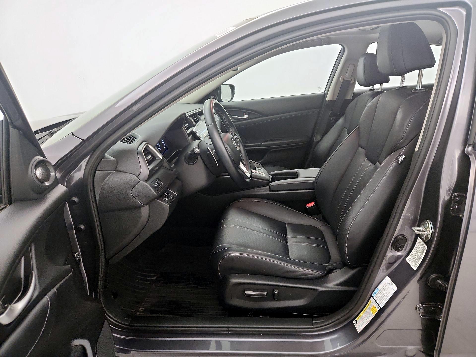 Thumbnail: 2019 Honda Insight - 11