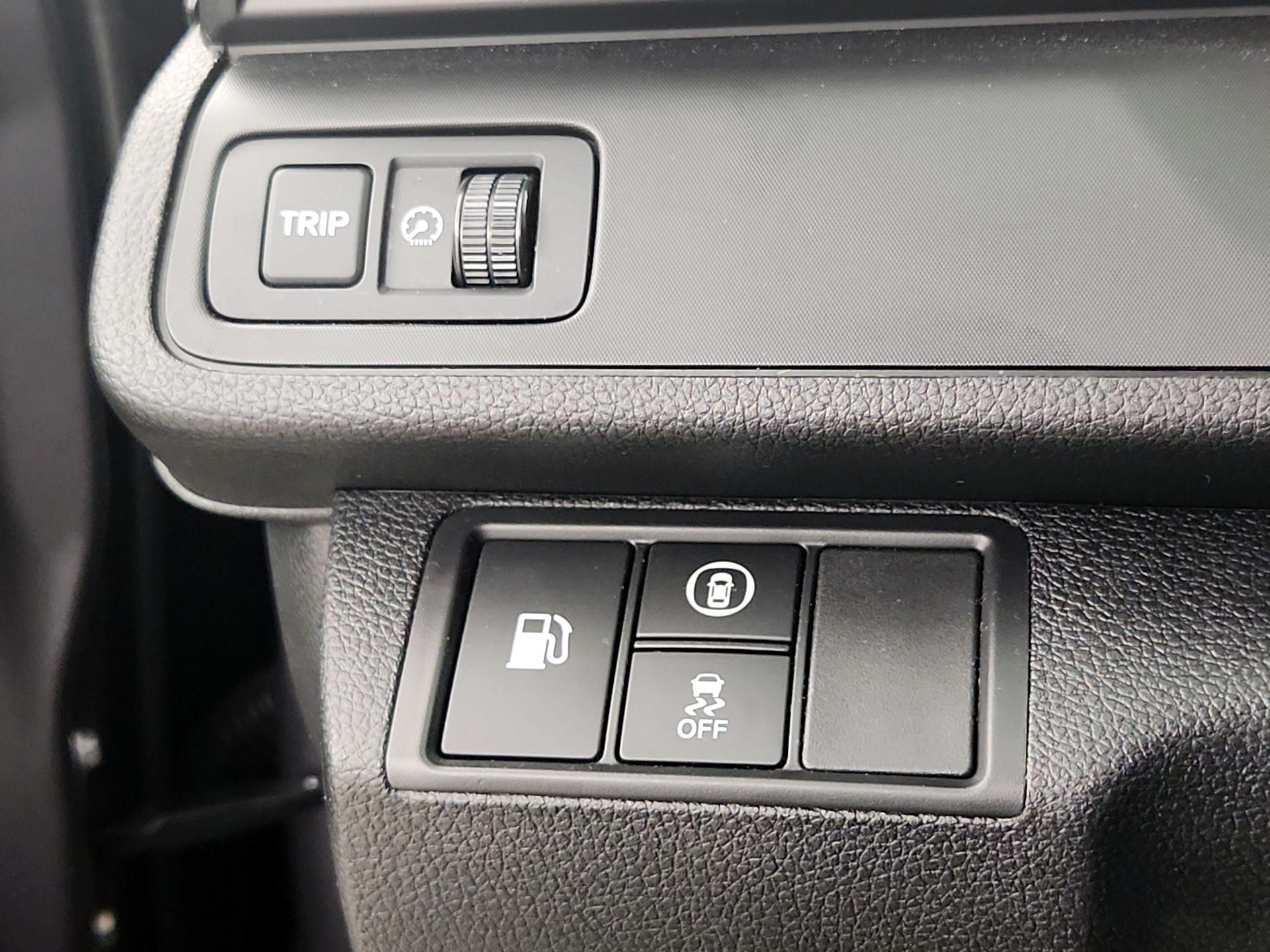 Thumbnail: 2019 Honda Insight - 13